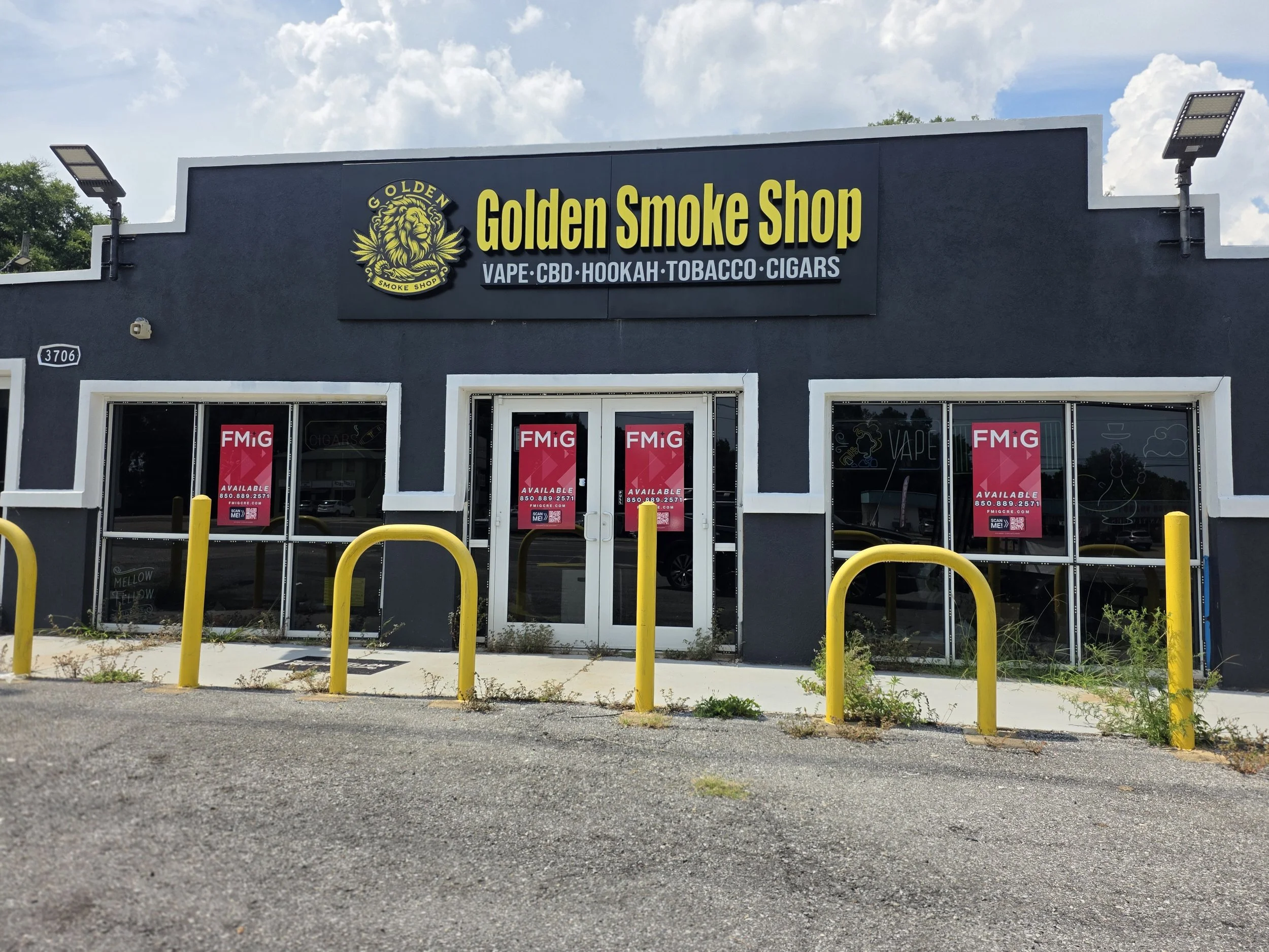 3706 Navy Blvd, Pensacola, FL 32507