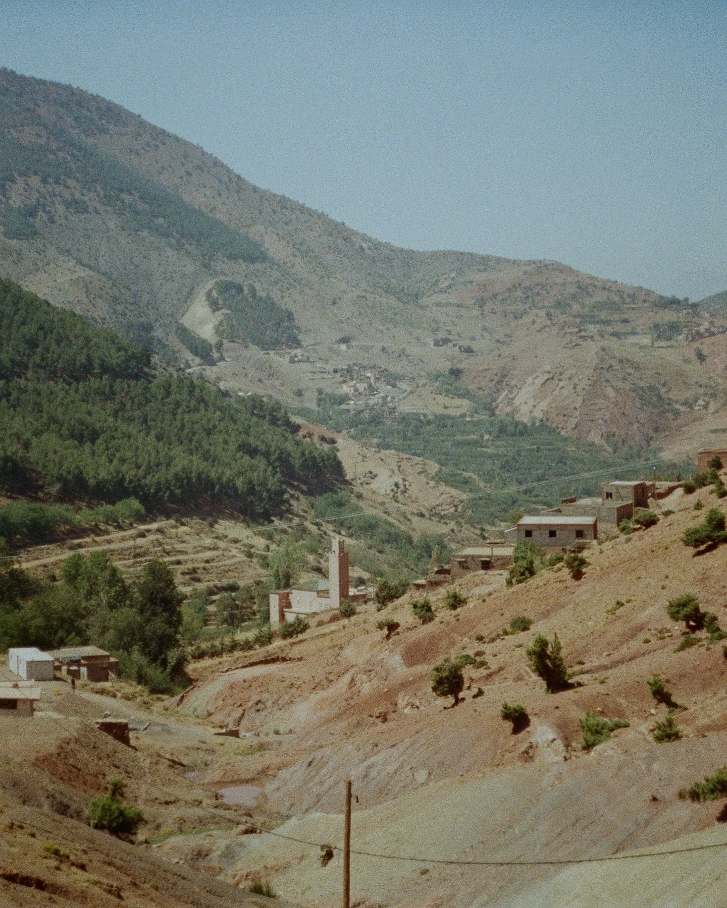 12 beers please&hellip; (a @_harryxsmith_ quote)

Had an awesome time in Morocco with the lads. Far too hot for me though. Lots of awesome memories made in Marrakech and the Atlas Mountains. Obviously all on film!

#film #vintage #morroco #marrakech 