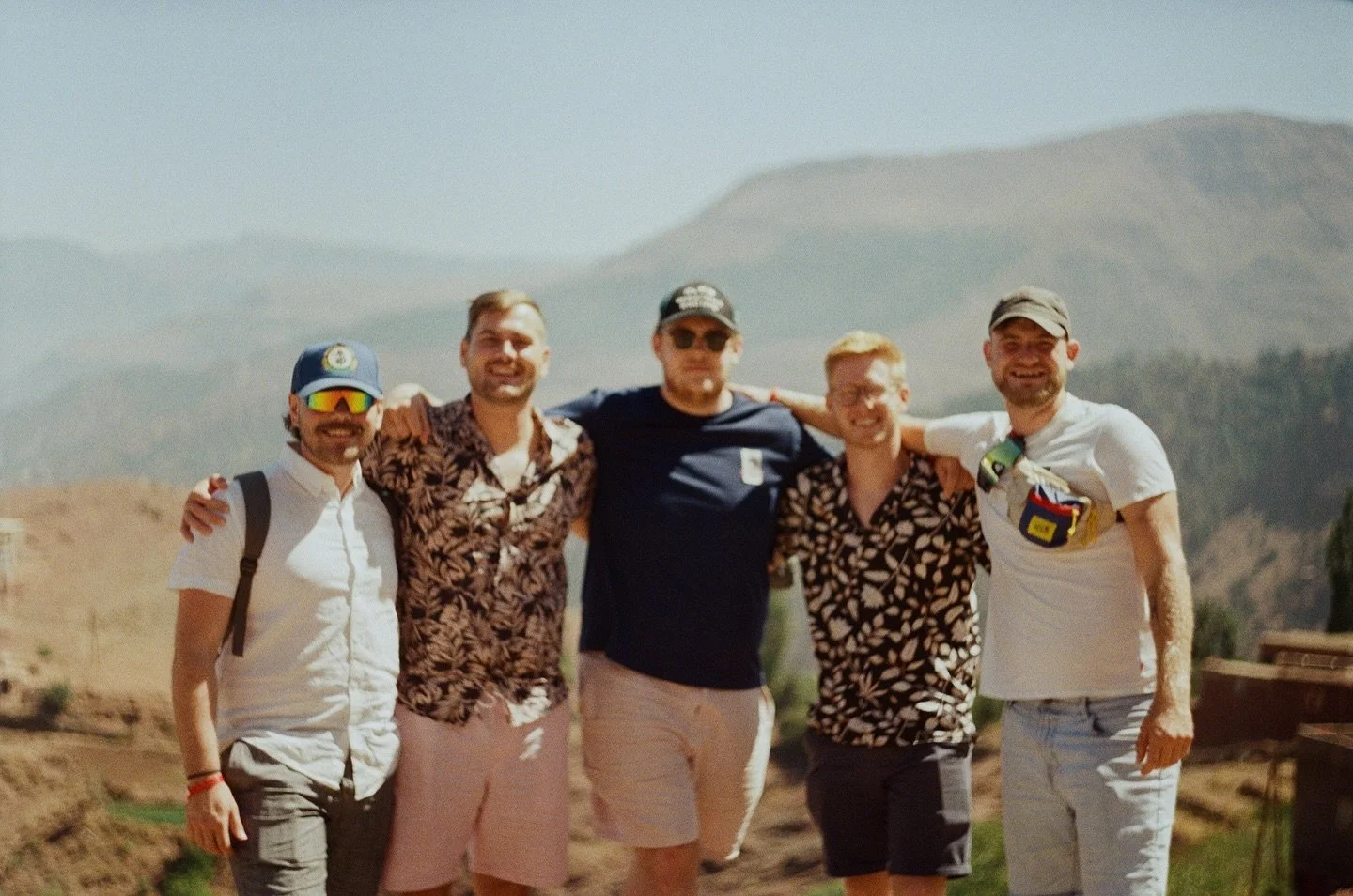 Part 2 of the Morocco film dump leads us into the Atlas Mountains. We spent some time exploring in 4 by 4s and learning what life is like in rural Morocco!

#film #retro #zenit #helios44 #kodak #ultramax #travelphotography #travelphoto #atlasmountain