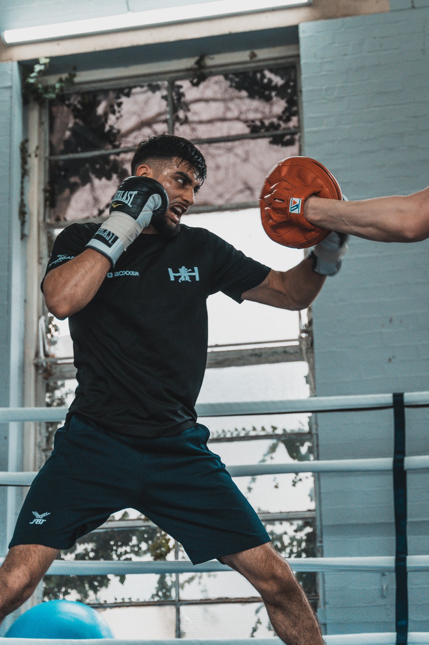 Hassan Azim Training with Shane McGuigan