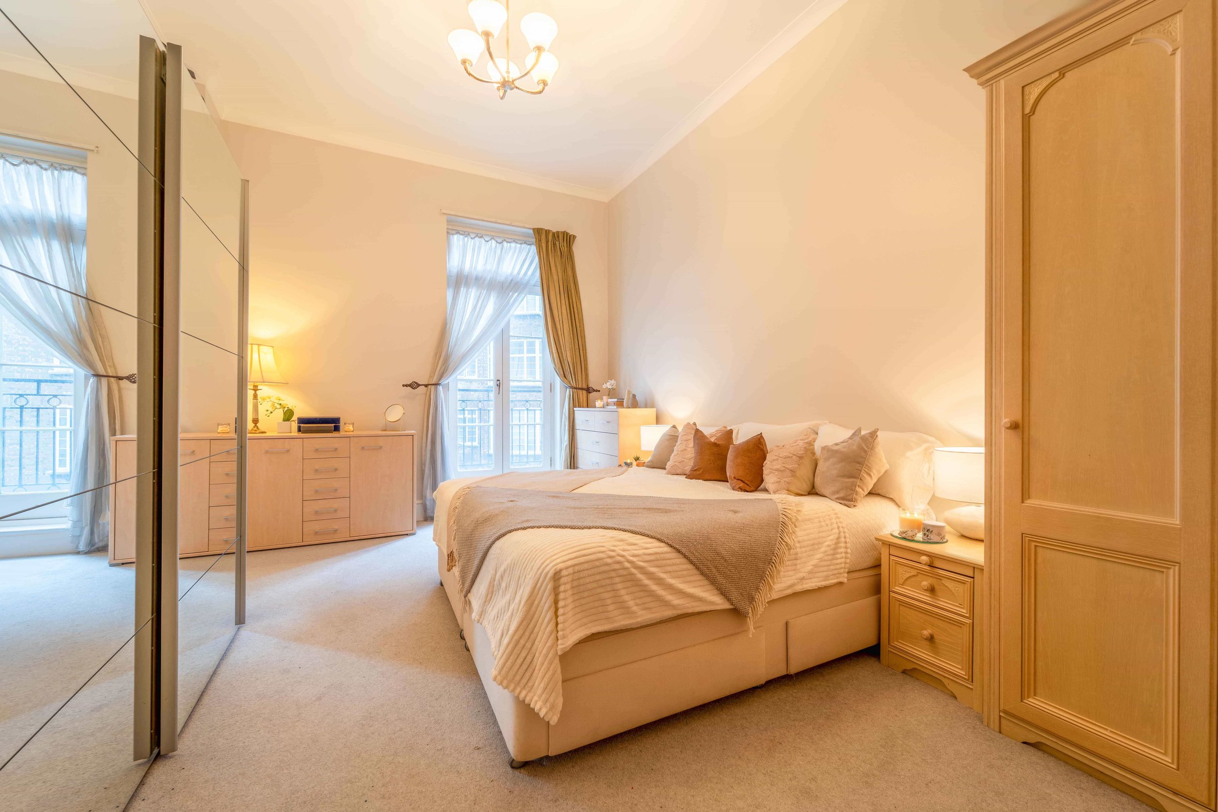 Wide-angle Bedroom