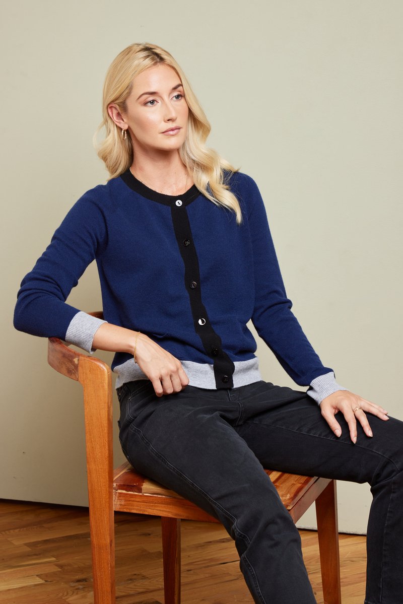 FrancesAusten_EDITORIAL_LOOK_0002_0052-800x1200-cb6eae5.jpg