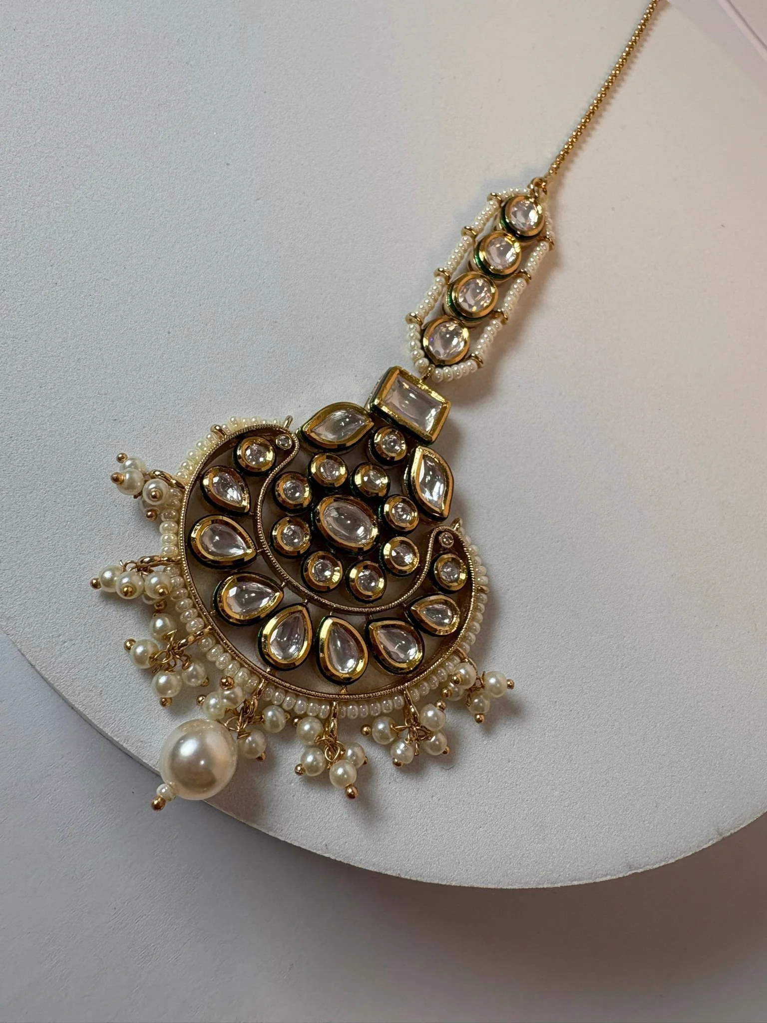 ROOHI - Debi Kundan Tikka with Pearl Embellishments
