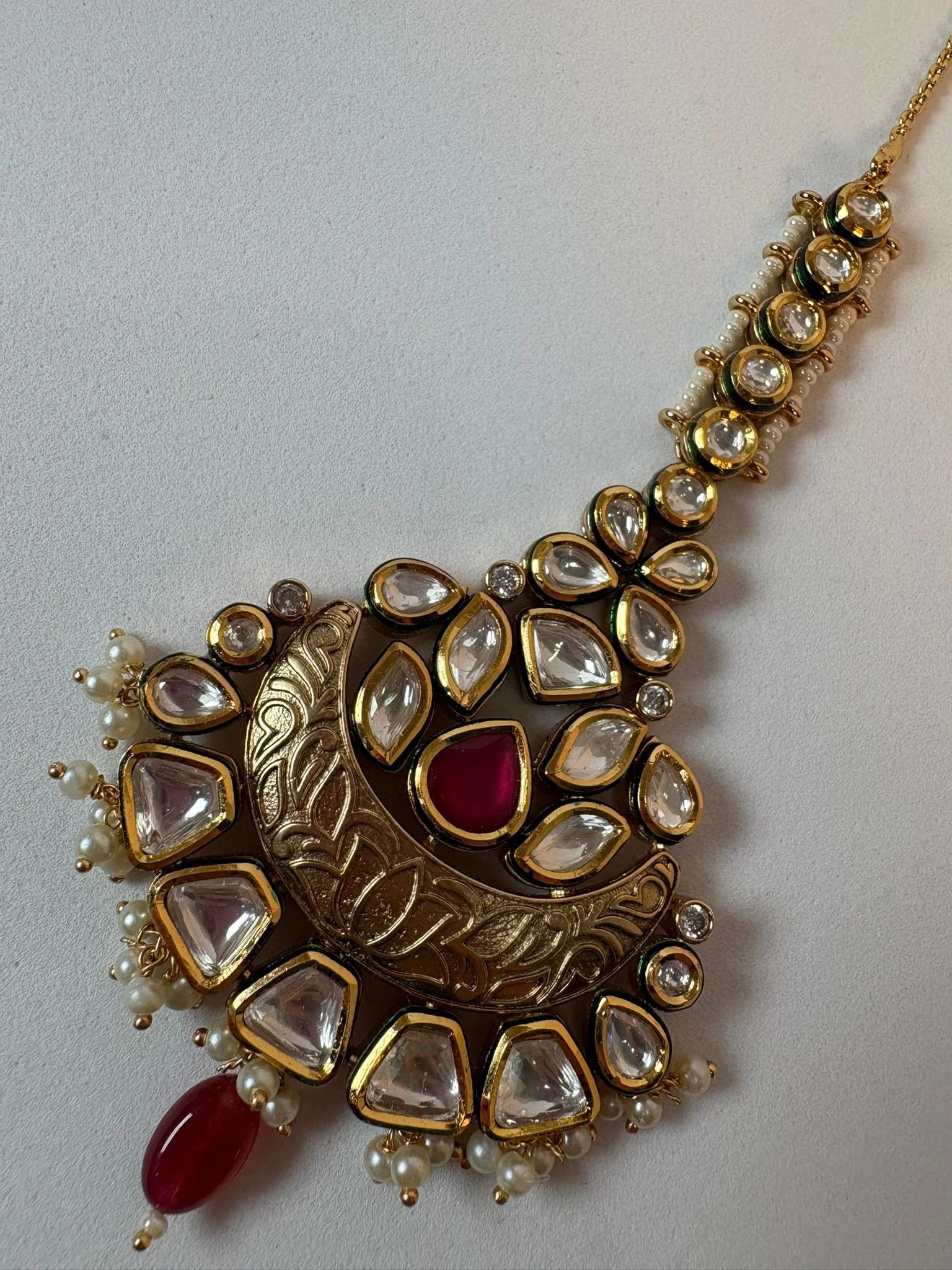 GULNAAR - Debi Kundan Tikka with Ruby Stone