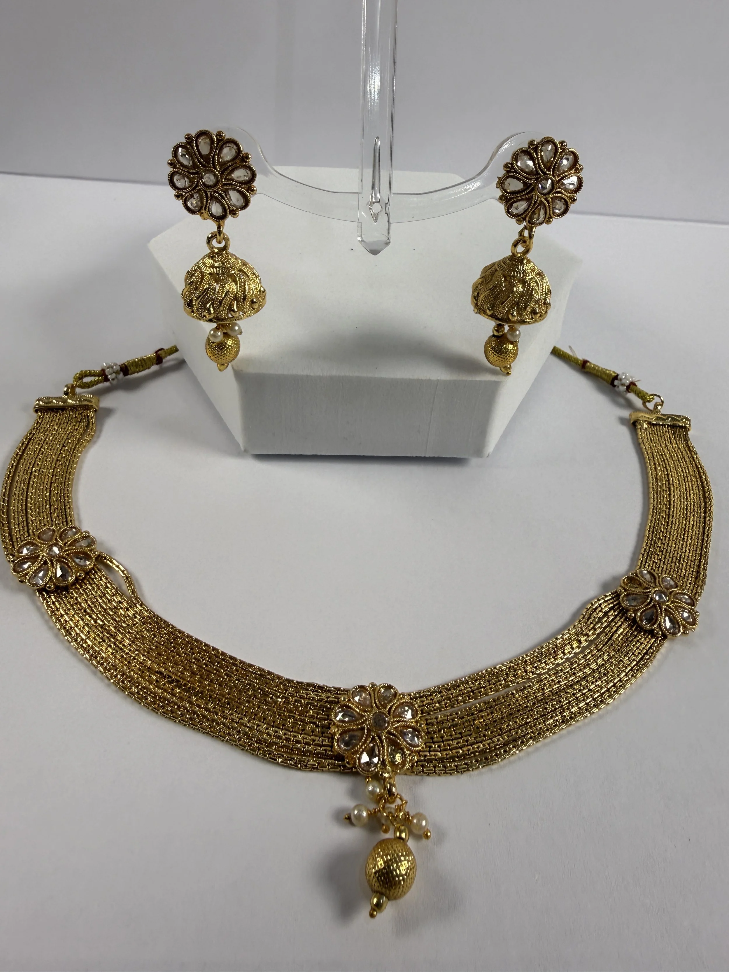 AYRA - Exquisite Antique Gold Plated Jewelry Set