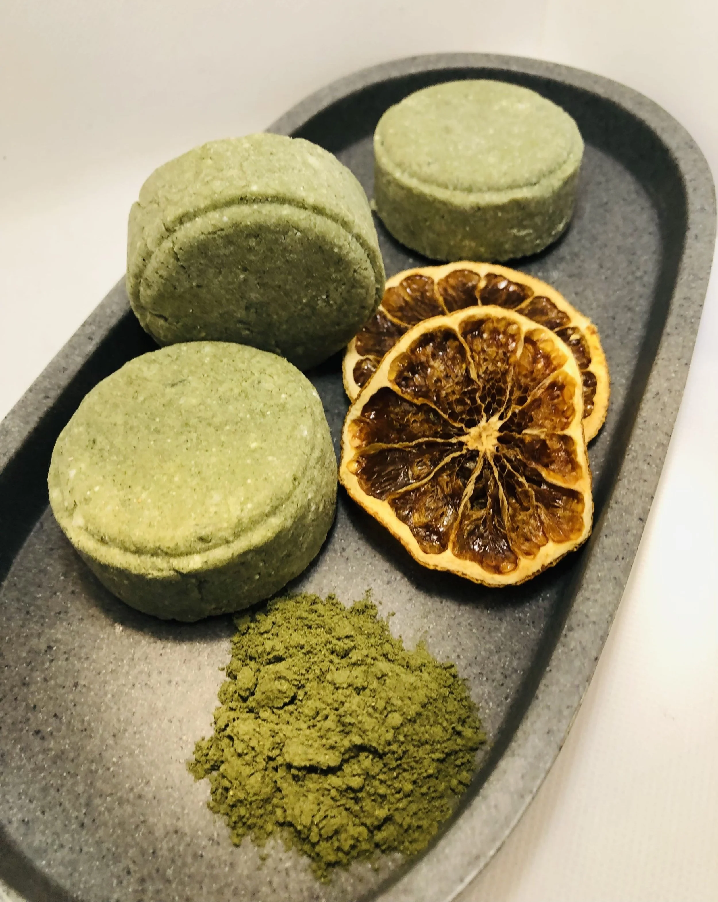 Lemongrass & grapefruit shampoo bar with nettle, green clay, NZ