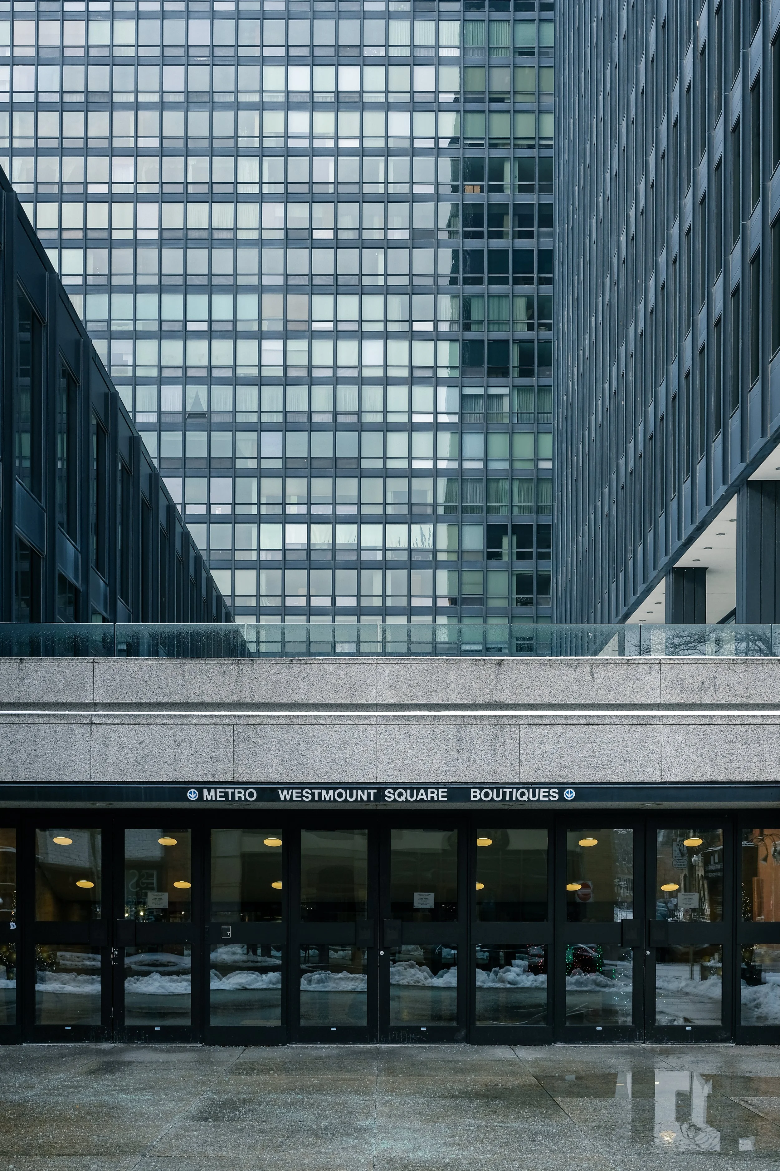 Westmount Square, Montreal – architecture photography by Marcello Frontini