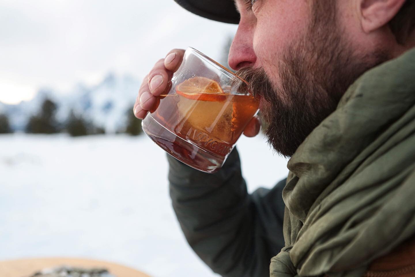 Whiskey. It pairs best with Wyoming. Get out on a ride with JH Outfitting Company and give it a try yourself! Link in bio for more information.

www.jhoutfittingcompany.com 

📸 credit: @saraligon 

#whiskey #wyoming #bourbon #oldfashioned #cocktail 