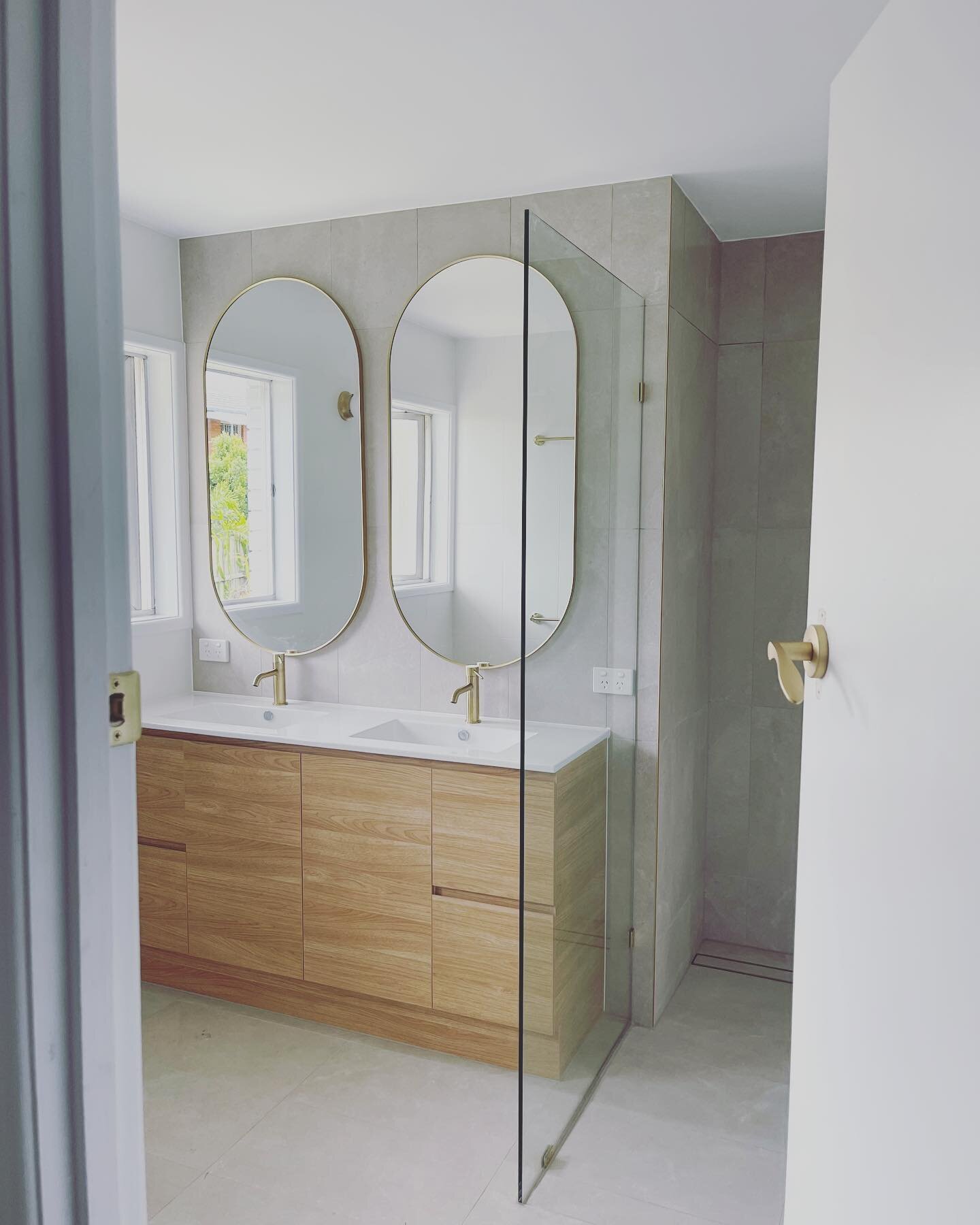 Before and after, our latest bathroom renovation! Swipe to see the incredible transformation.

Our team at Gold Star Bathrooms recently completed a stunning bathroom renovation that involved moving the vanity from under the window to an adjacent wall
