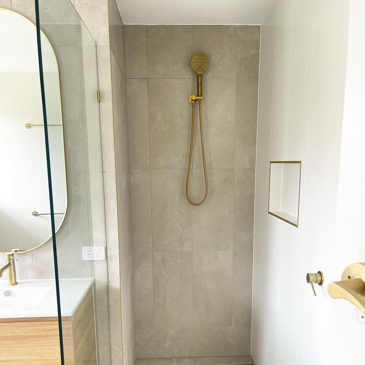 Check out this stunning walk-in shower by Gold Star Bathrooms! 😍 

We recently installed gorgeous brushed brass finishes, giving the space a sophisticated and stylish look.

The shower features a spacious walk-in design, providing ample room to move