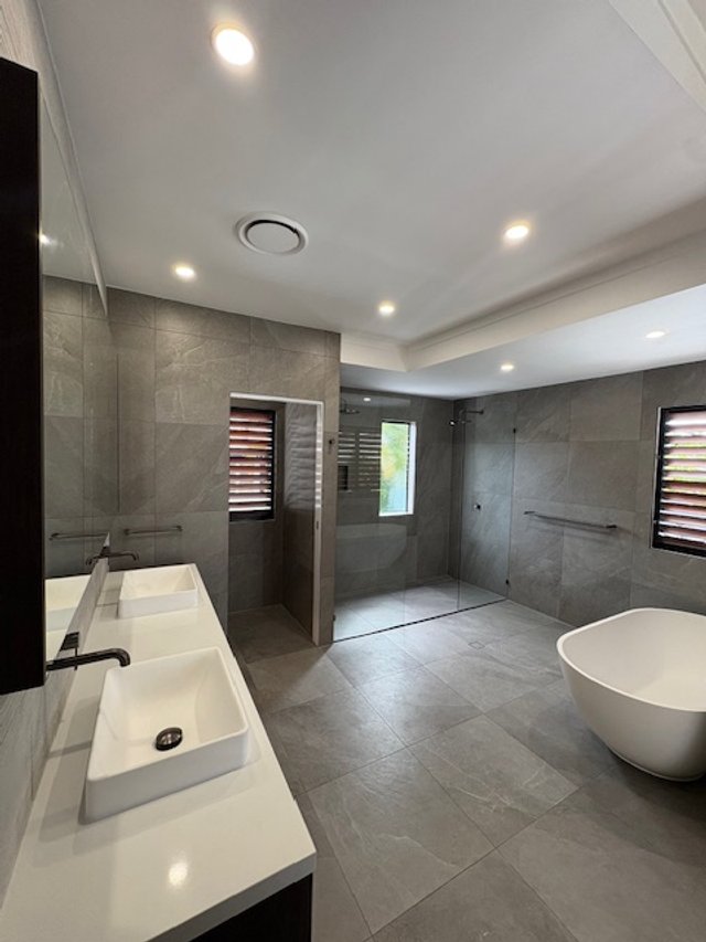 7 Common Bathroom Renovation Mistakes (and How Gold Star Bathrooms Avoids Them)