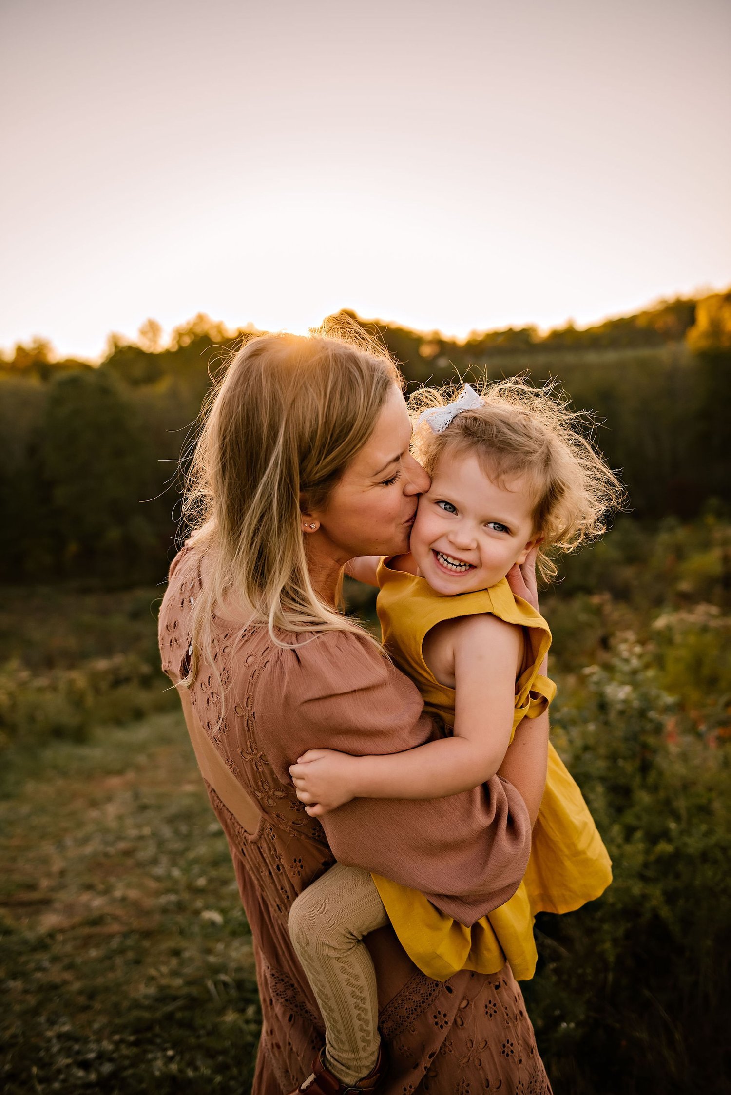 AKRON-ohio-family-photographer-lauren-grayson-massaro15.jpeg