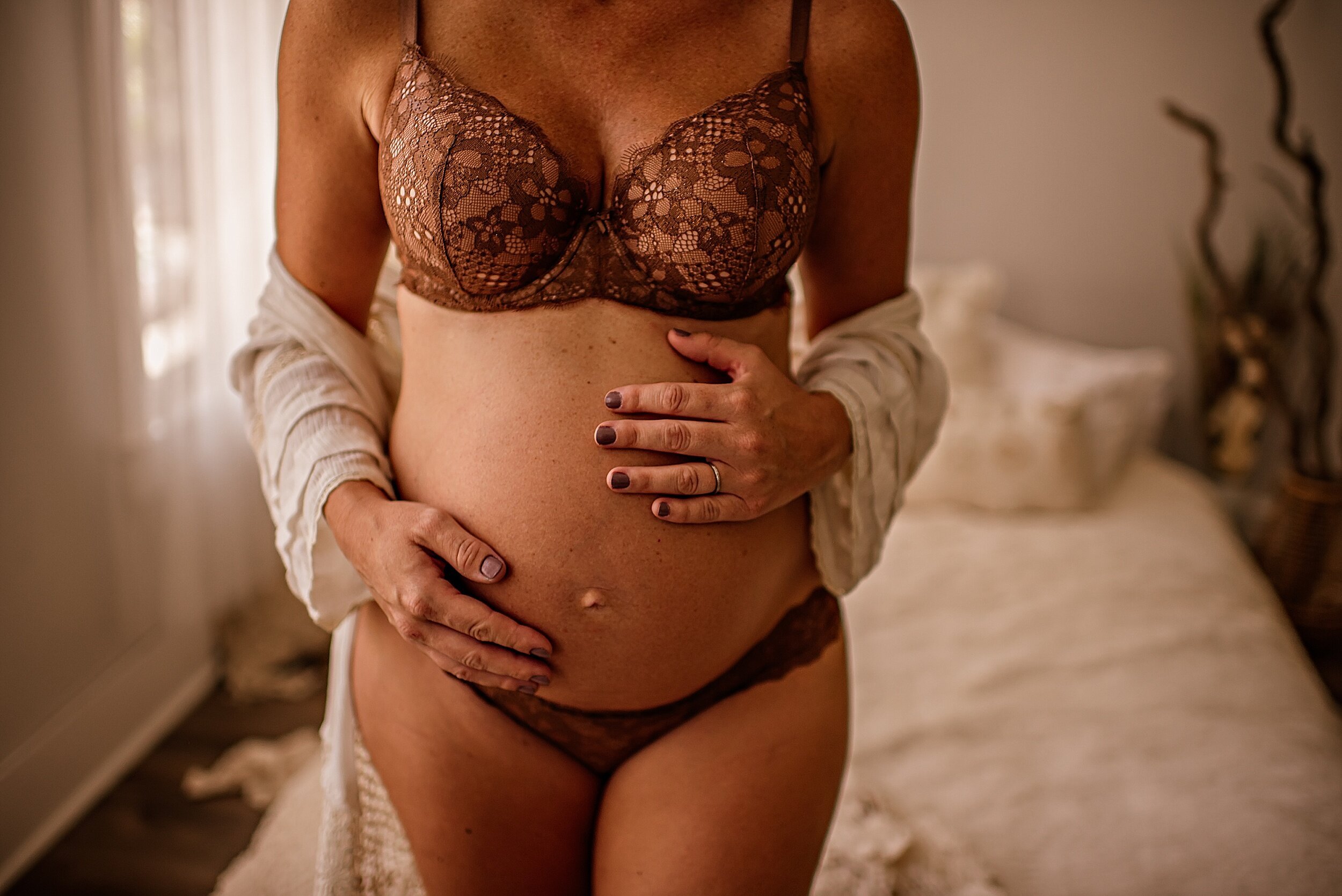 medina-ohio-maternity-studio-photographer-lauren-grayson-photography_0201.jpeg