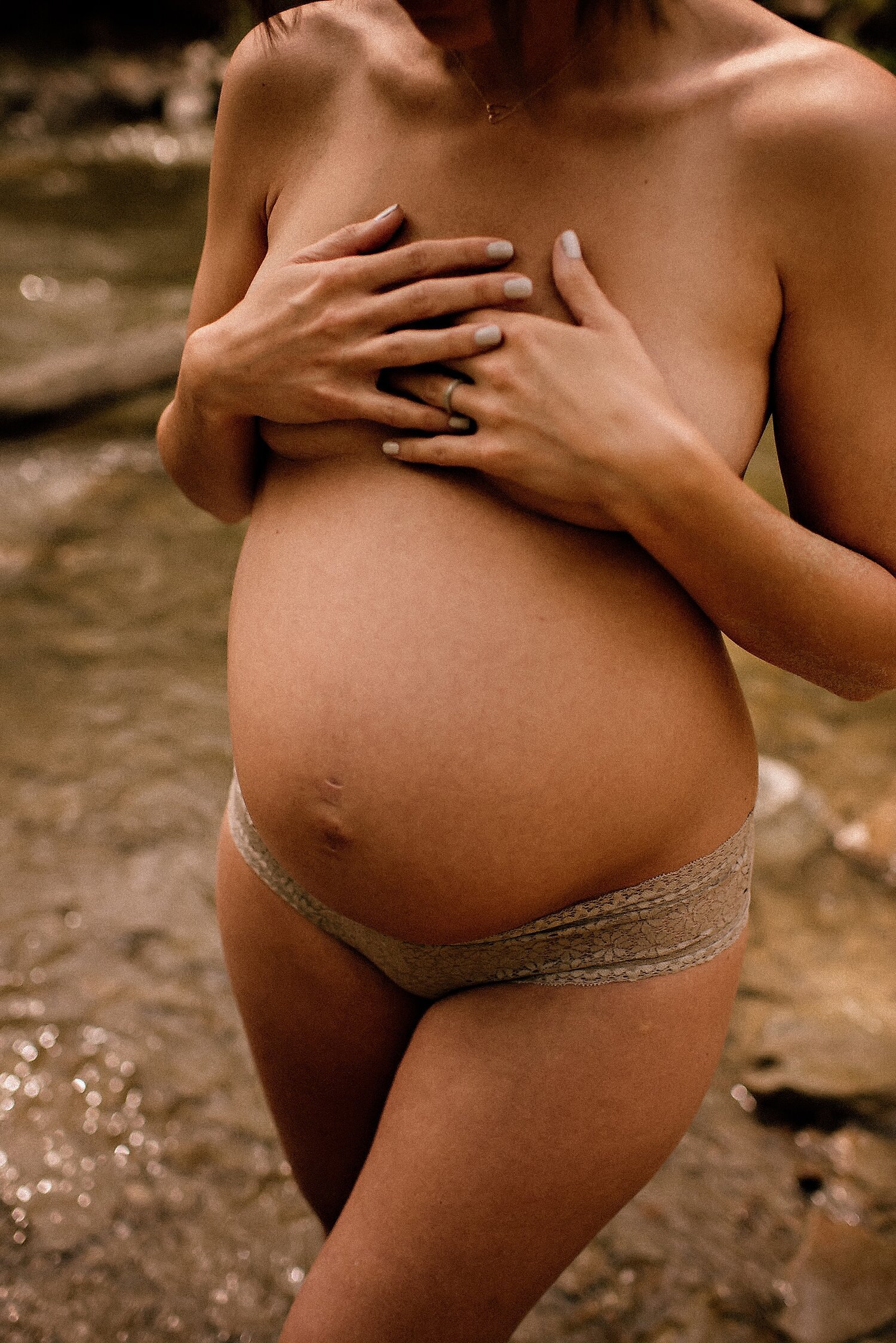 cleveland-ohio-photographer-lauren-grayson-maternity-photography_0005.jpeg