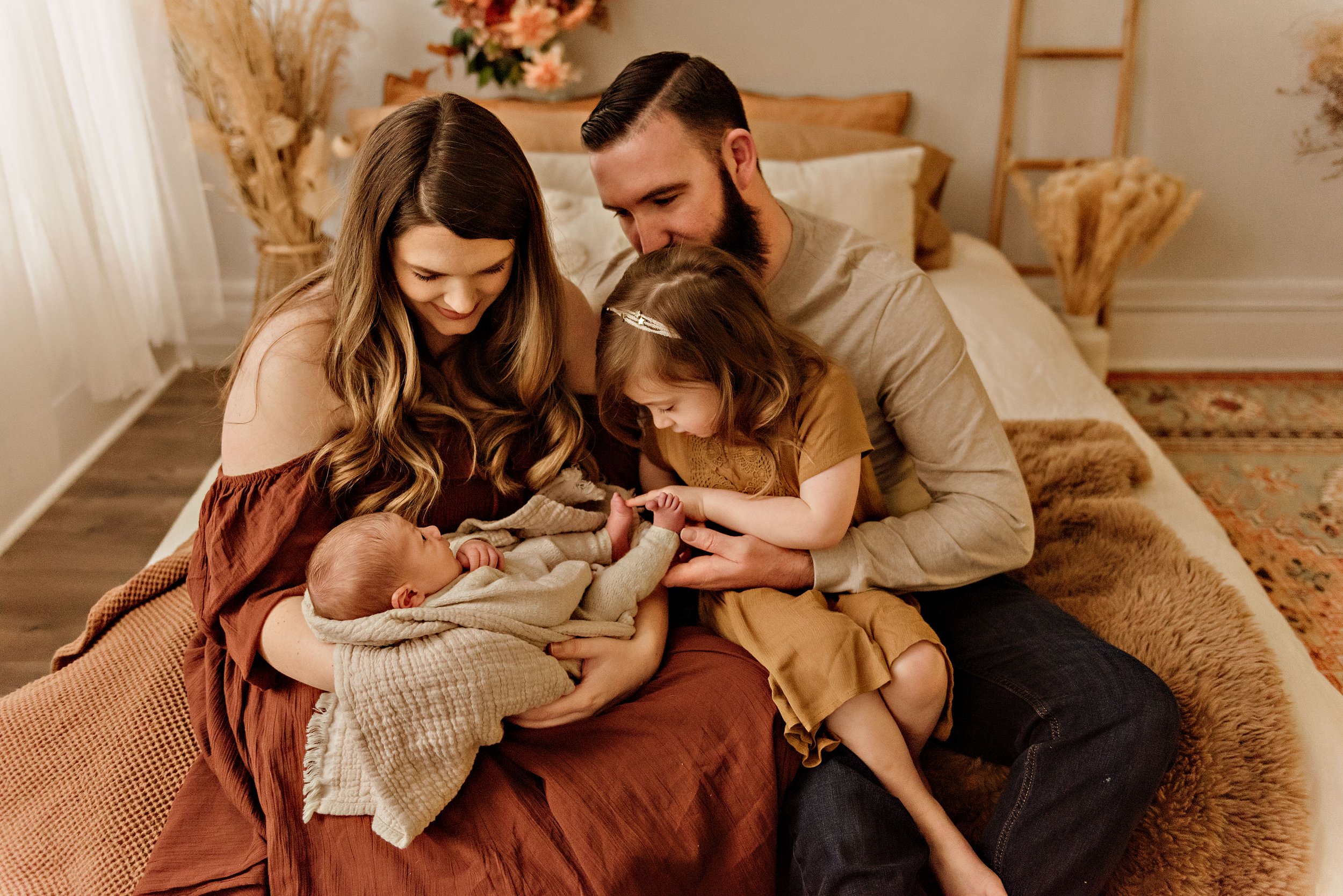cleveland-ohio-newborn-photographer-lauren-grayson-studio-baby-family-photo-session6.jpg