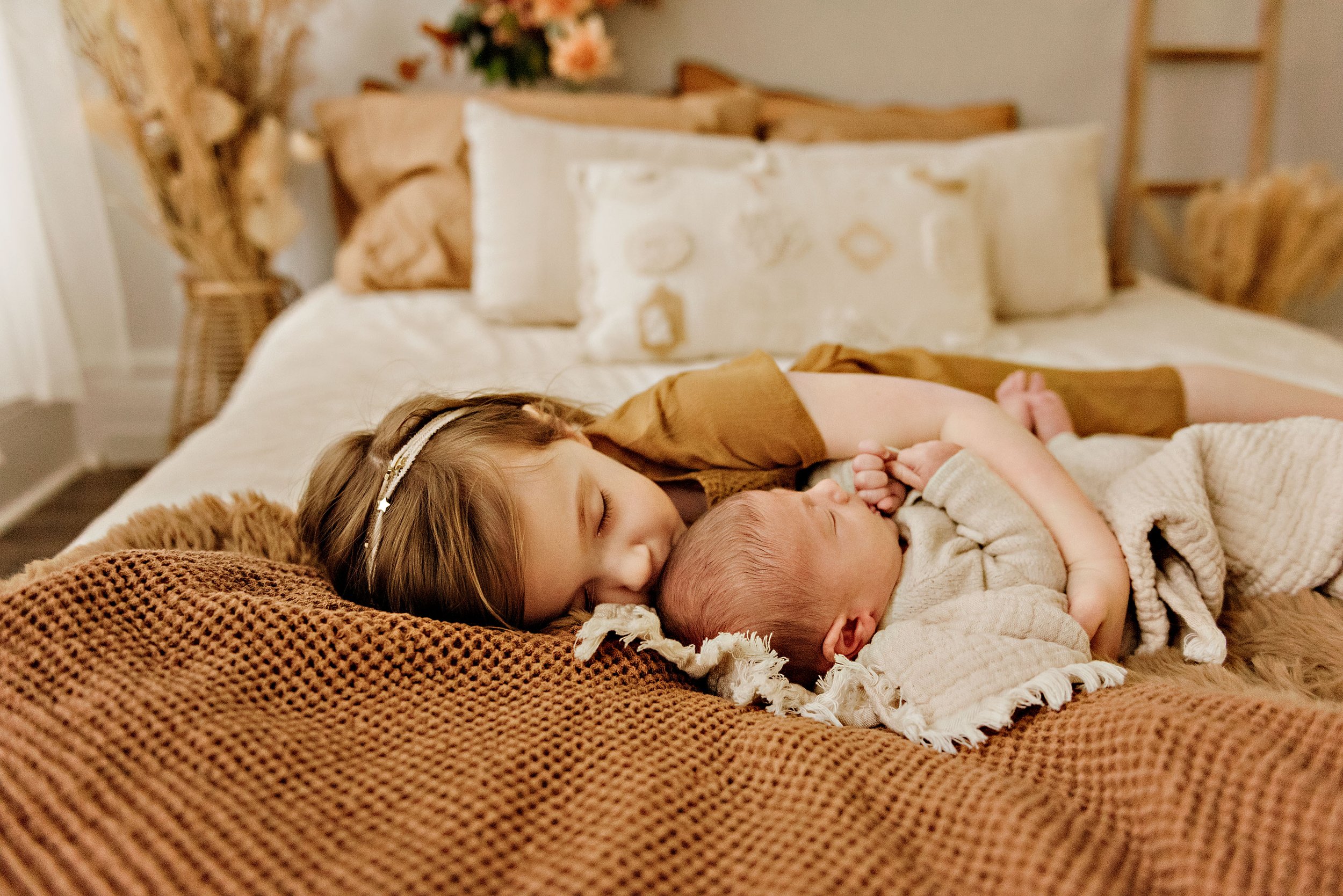 cleveland-ohio-newborn-photographer-lauren-grayson-studio-baby-family-photo-session16.jpg