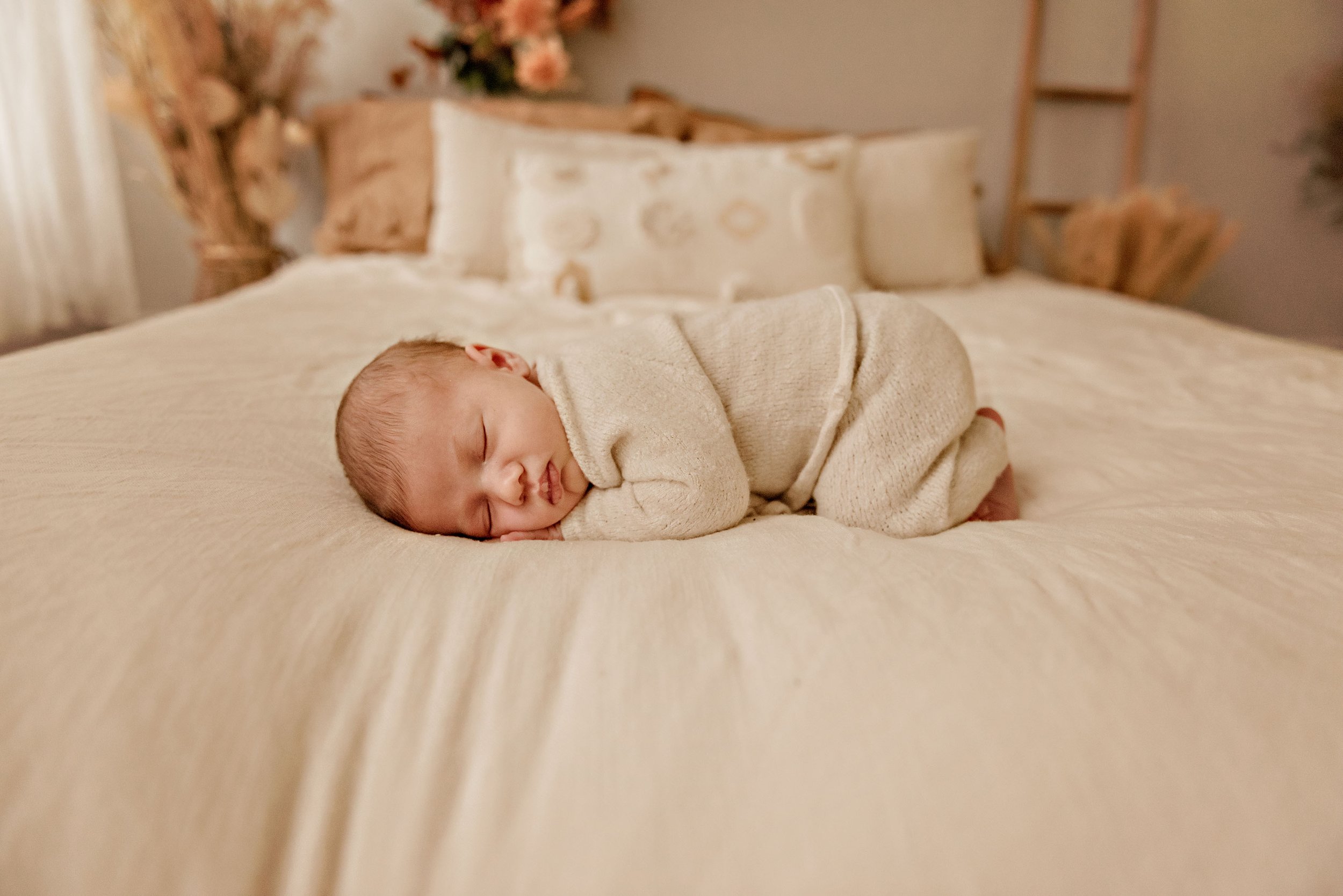 cleveland-ohio-newborn-photographer-lauren-grayson-studio-baby-family-photo-session31.jpg