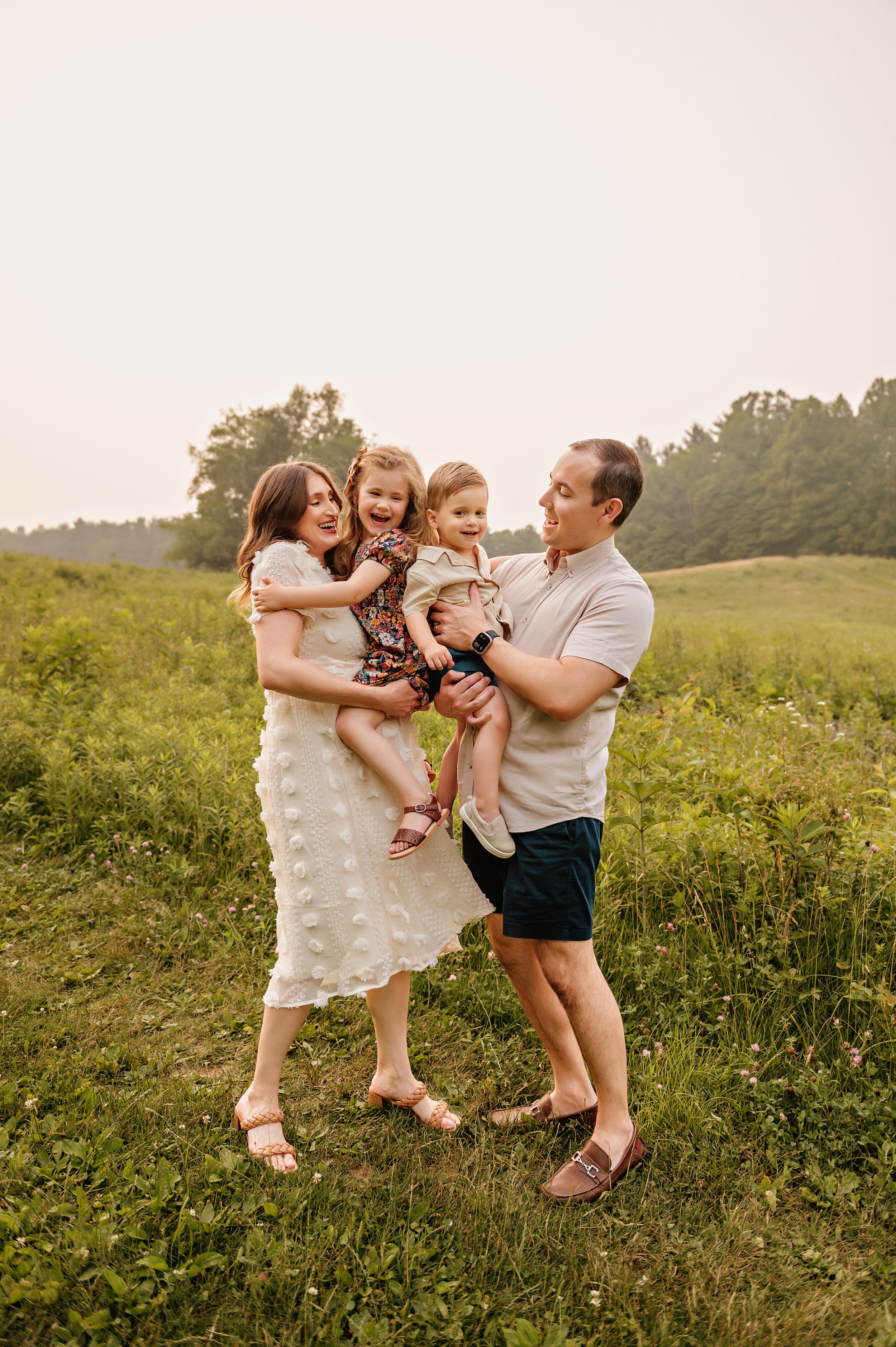 akron-ohio-maternity-family-outdoor-photography4.jpg