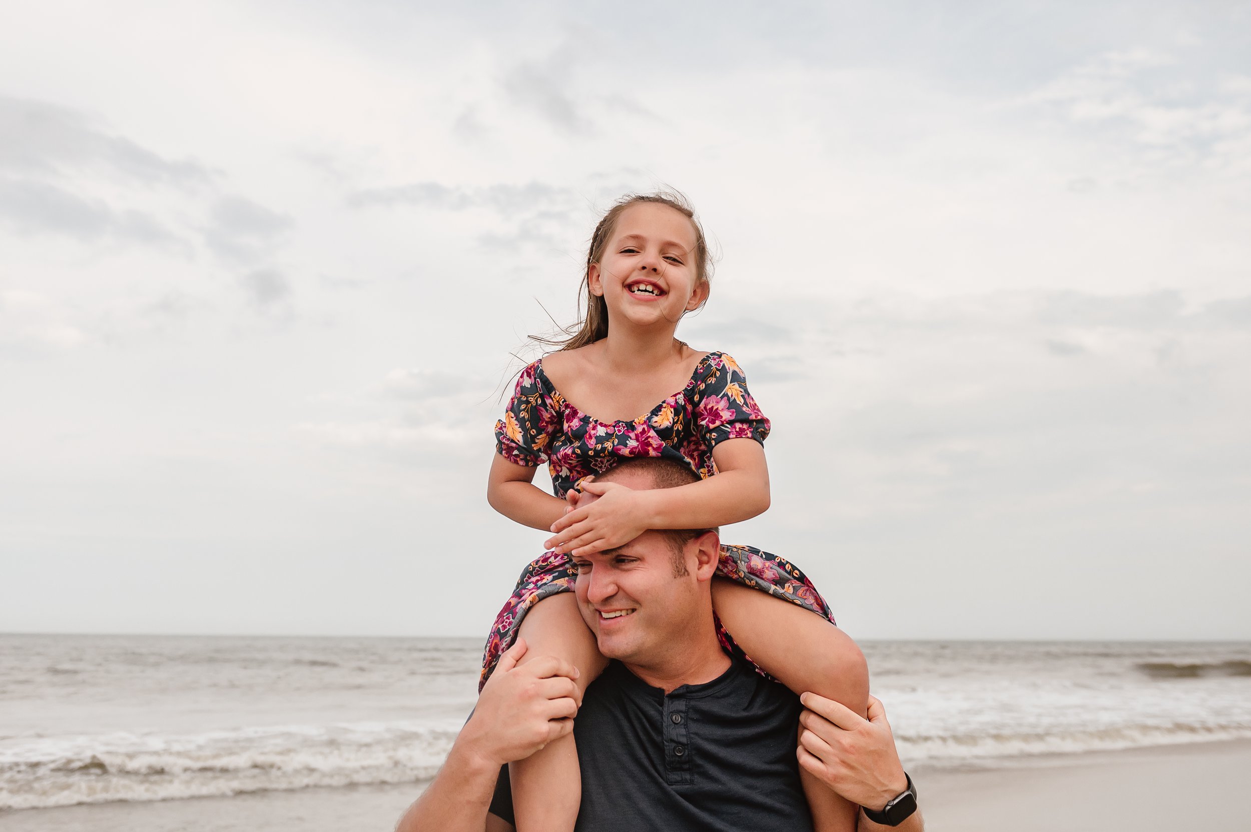 outerbanks-north-carolina-family-photographer-beach-session-8.jpg