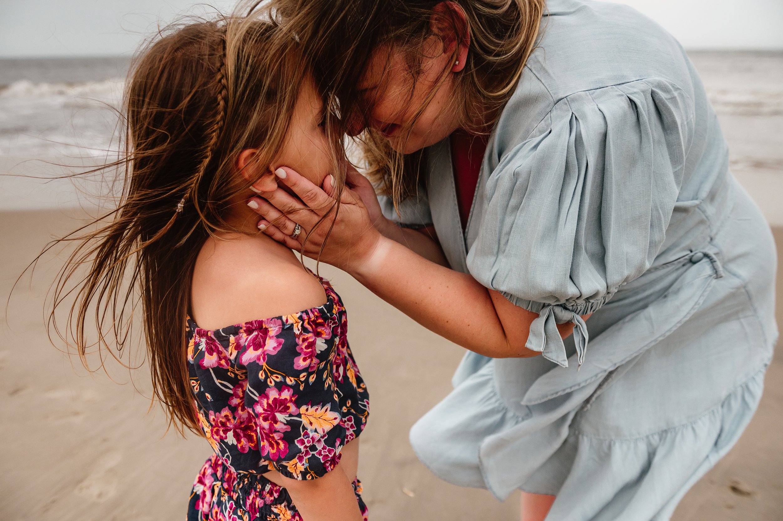 outerbanks-north-carolina-family-photographer-beach-session-16.jpg