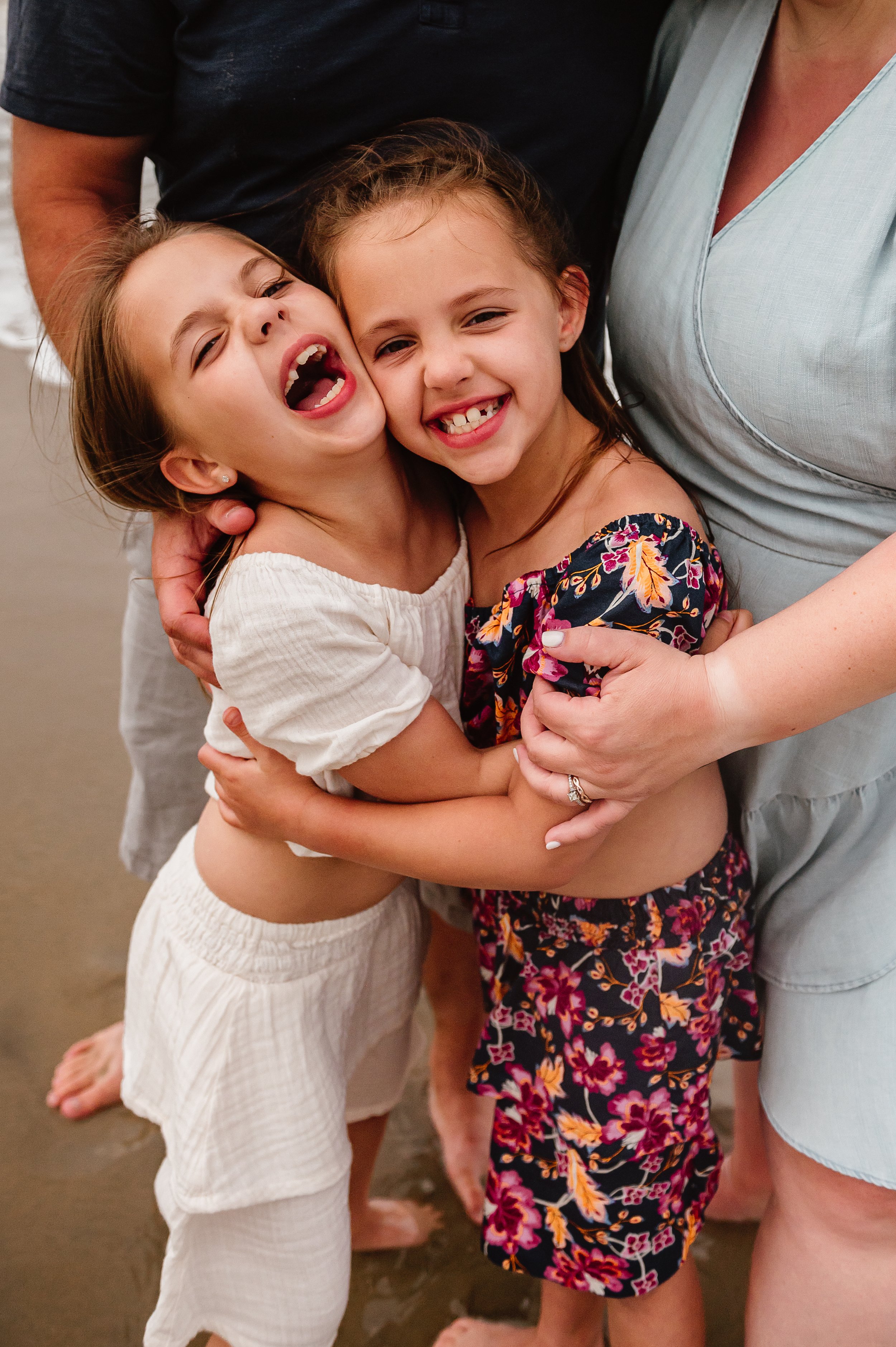 outerbanks-north-carolina-family-photographer-beach-session-17.jpg