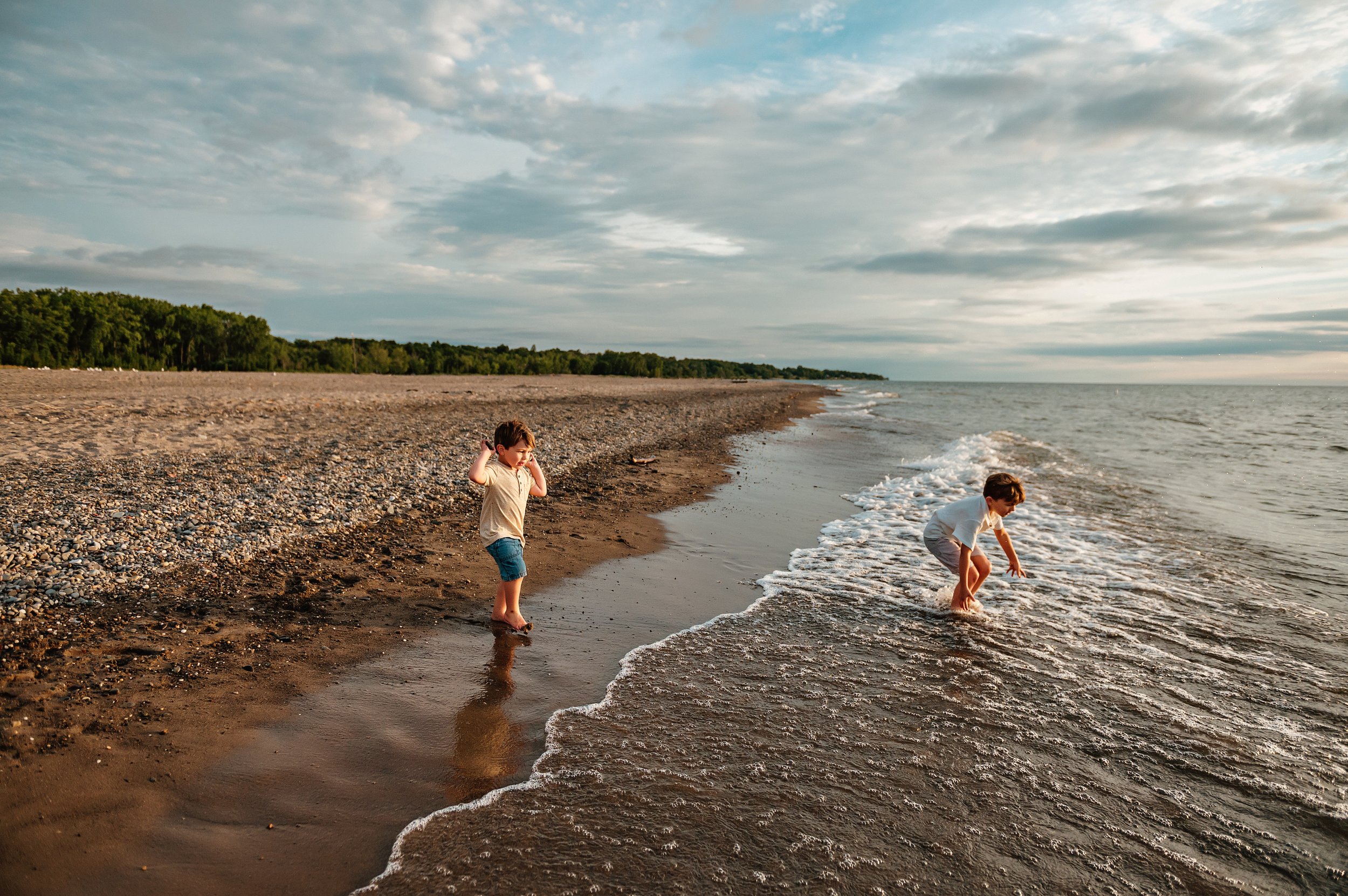family-lifestyle-photography-session-beach-lake-erie-mentor-headlands-ohio-5.jpg