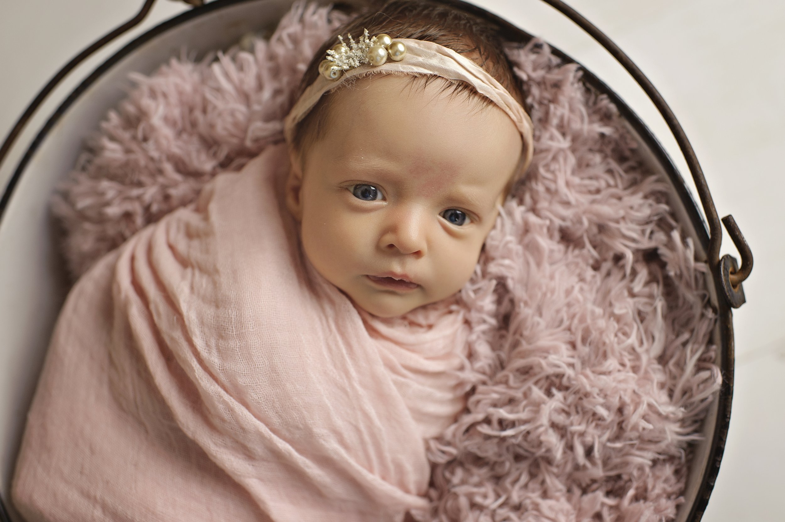 akron-ohio-newborn-photographer-lauren-grayson-8.jpg