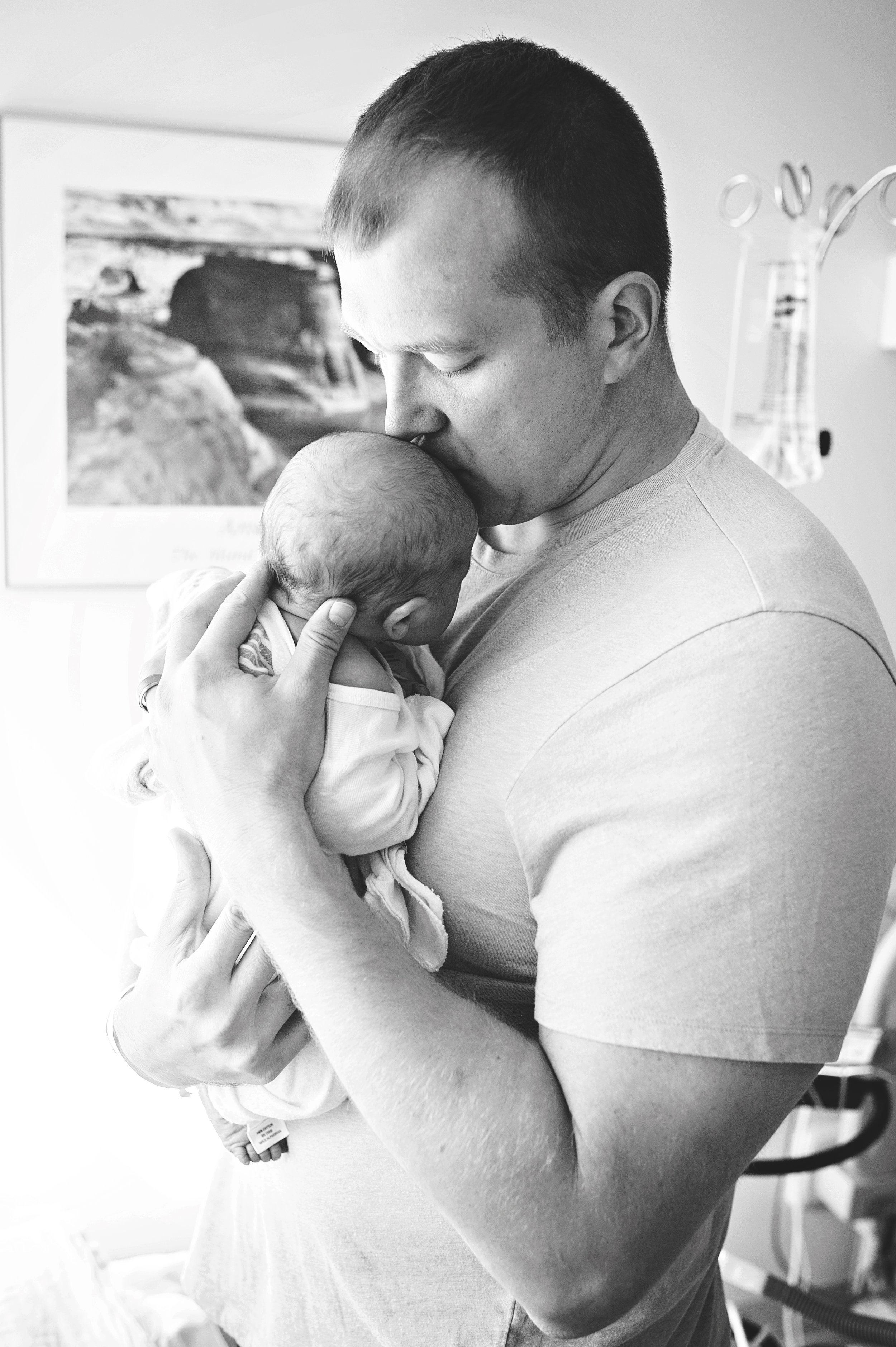 cleveland-ohio-birth-newborn-family-fresh-48-photography-17.jpg