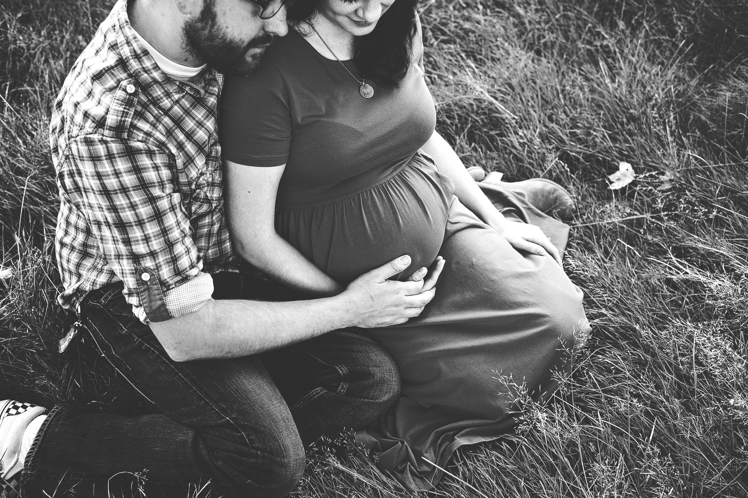 family-maternity-session-wadsworth-ohio-21.jpg