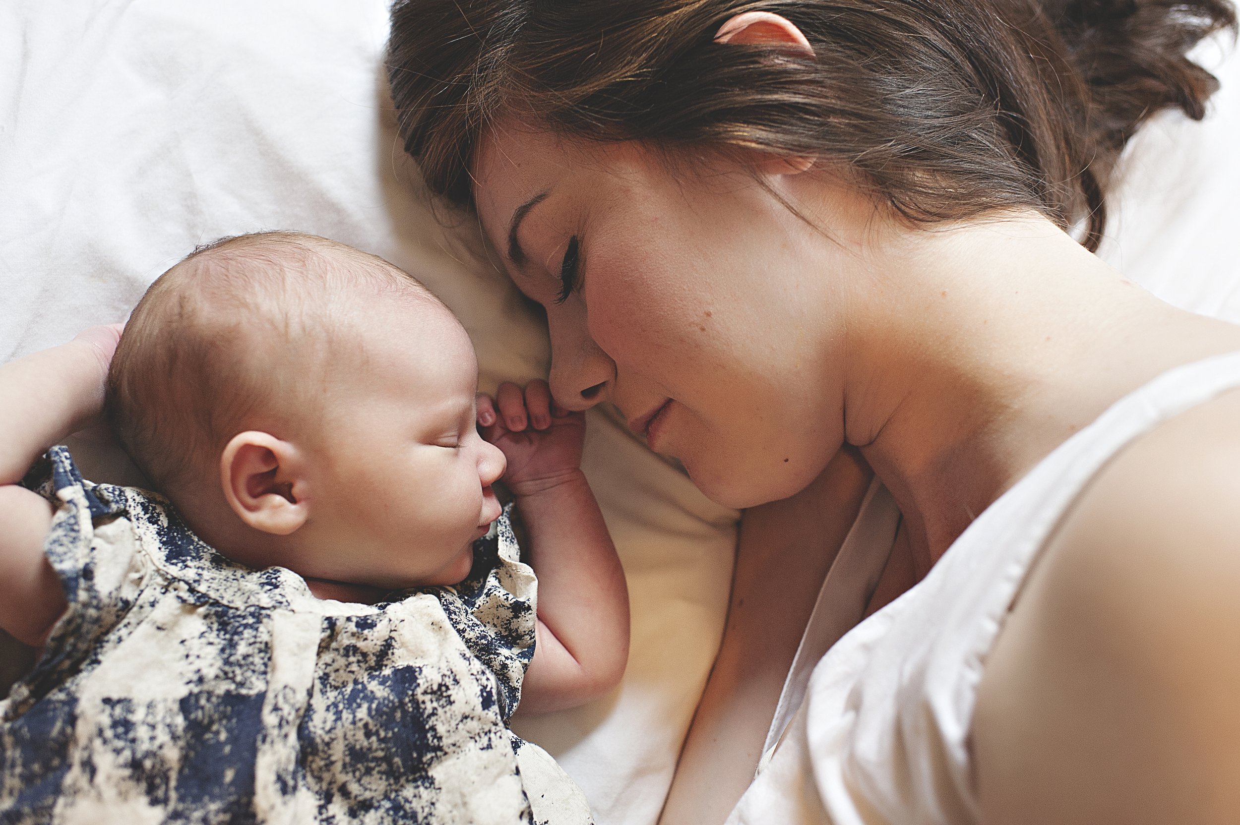 wadsworth-ohio-newborn-home-session-15.jpg