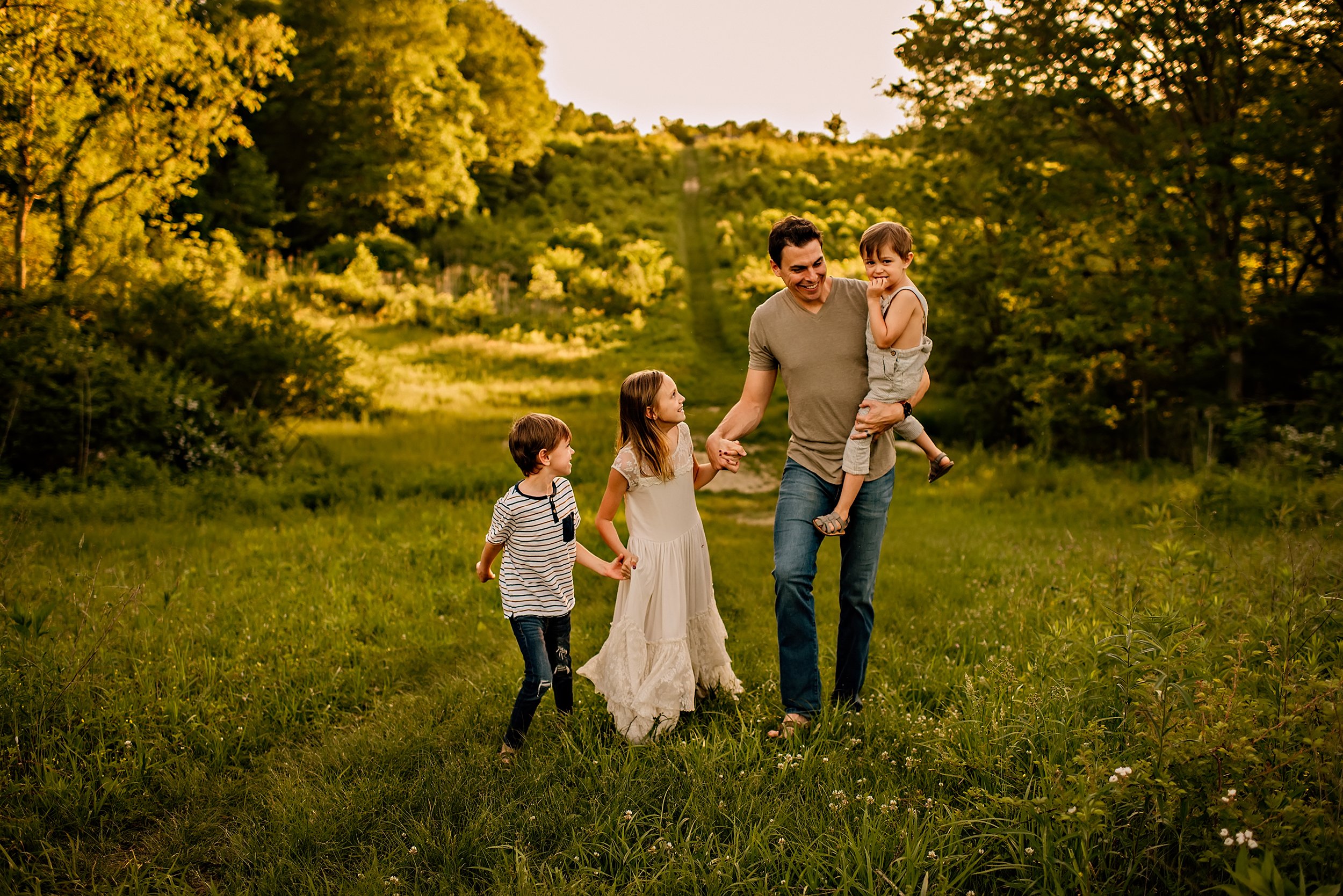 akron-ohio-family-photographer-lauren-grayson-summer-senset-session-16.jpg