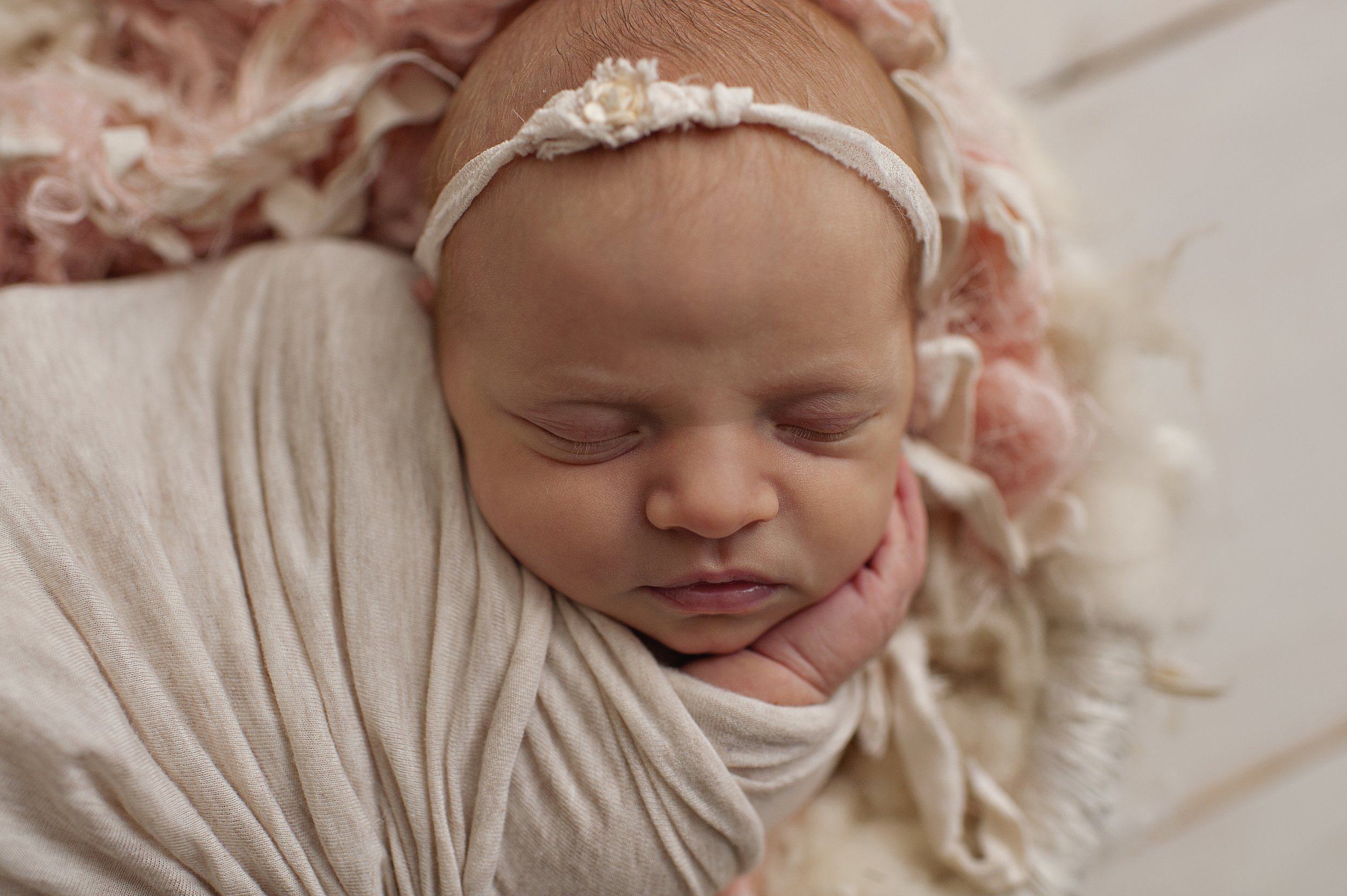 akron-ohio-newborn-baby-photographer-5.jpg