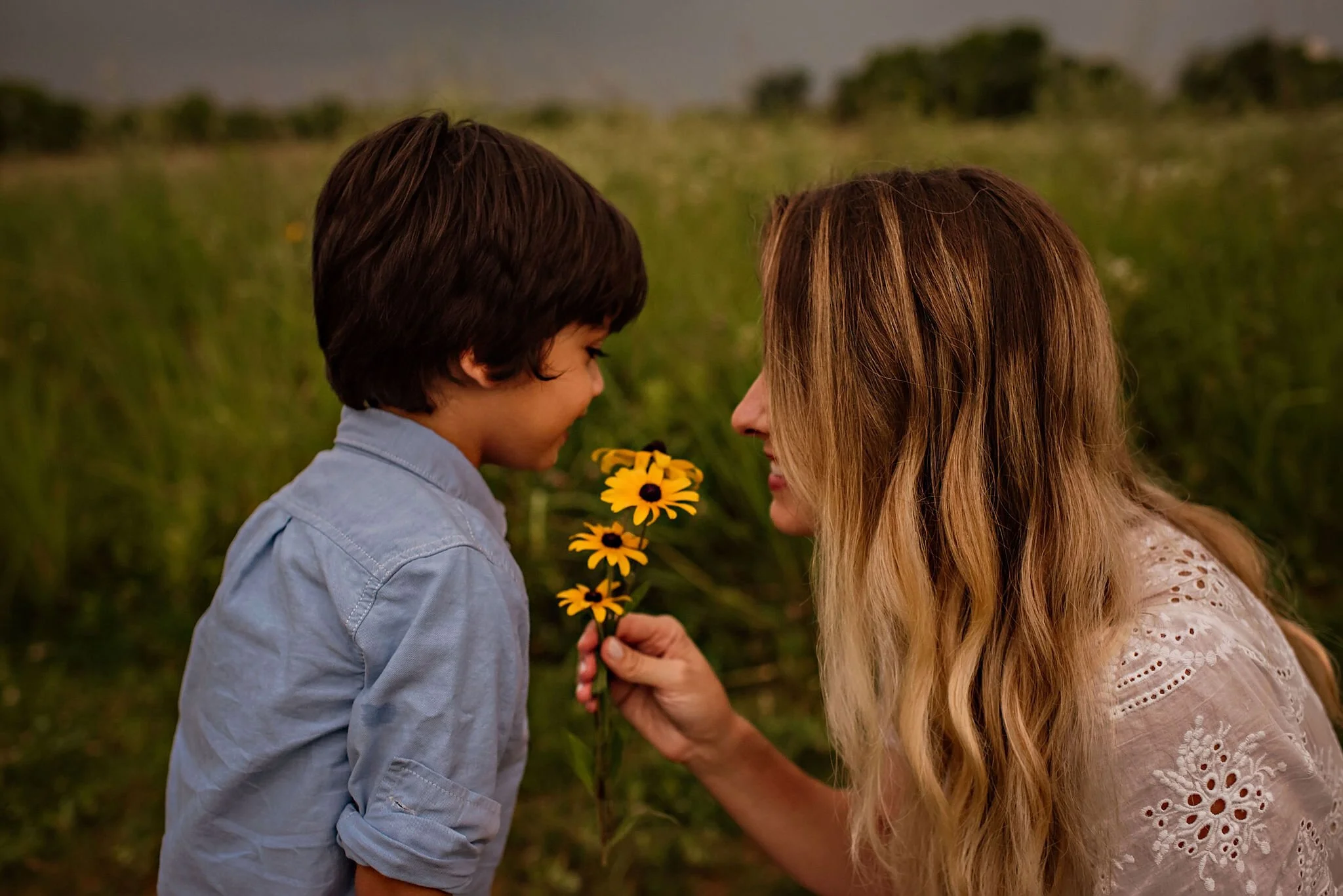 outdoor-family-photo-session-columbus-ohio-lauren-grayson-photography (1).jpeg