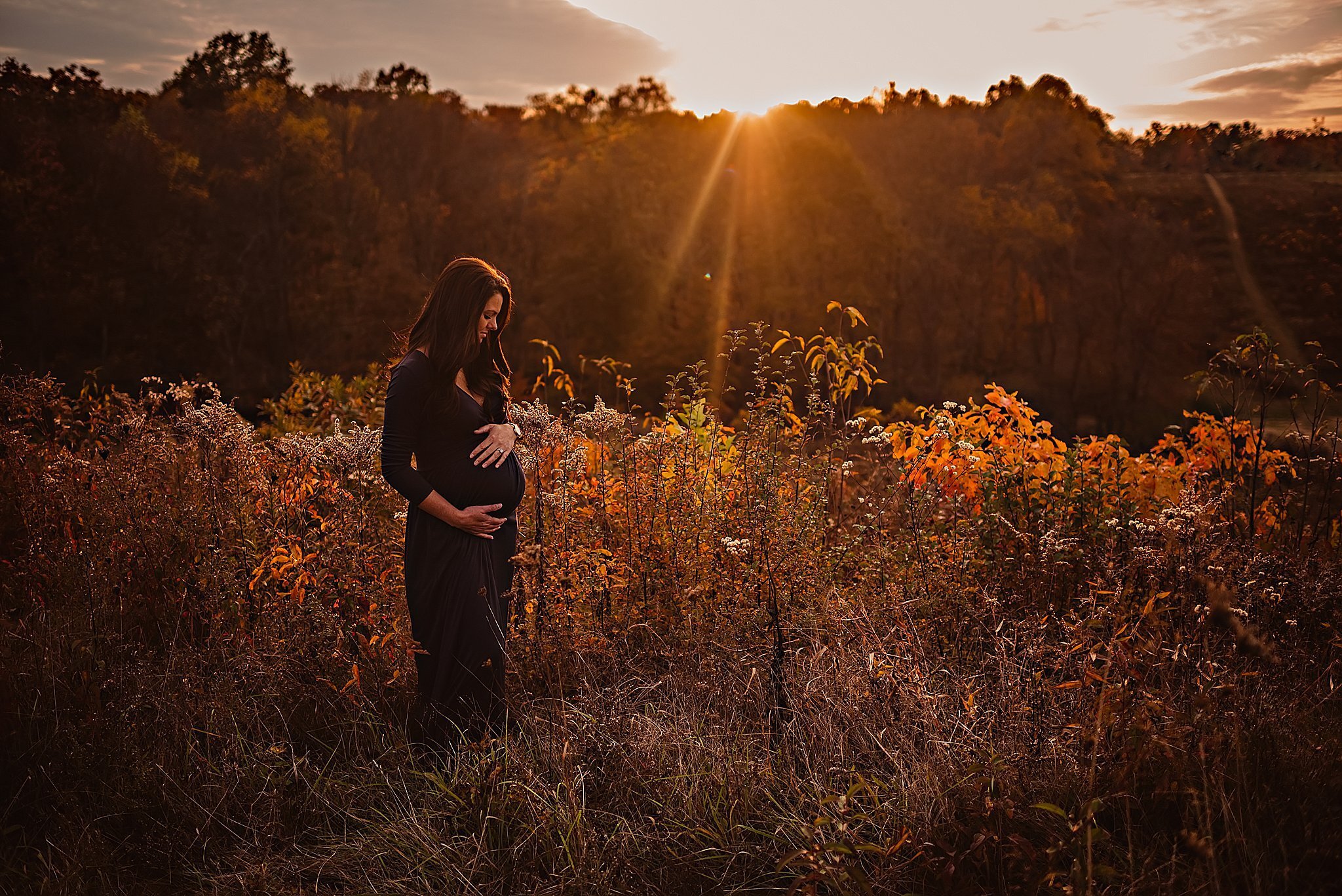 medina-ohio-family-maternity-session-outdoor-sunset-fall-lauren-grayson-photography_0195.jpeg