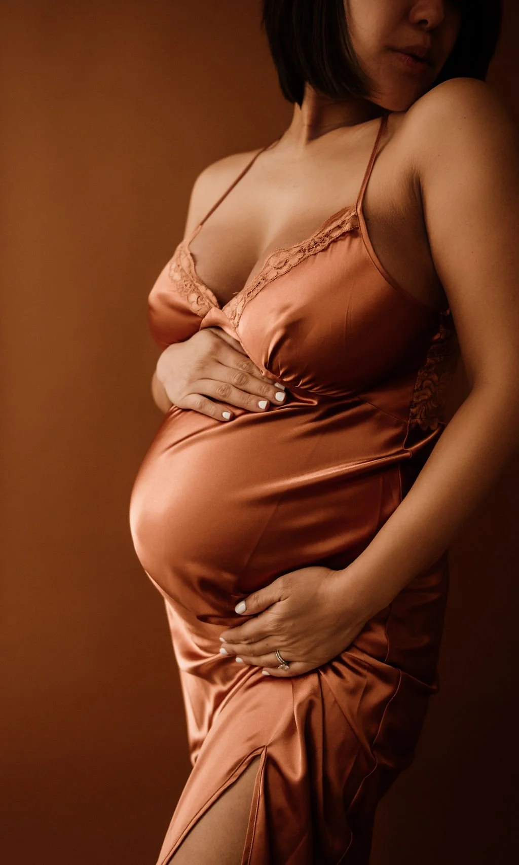 studio-maternity-photos-cleveland-ohio-7.jpg