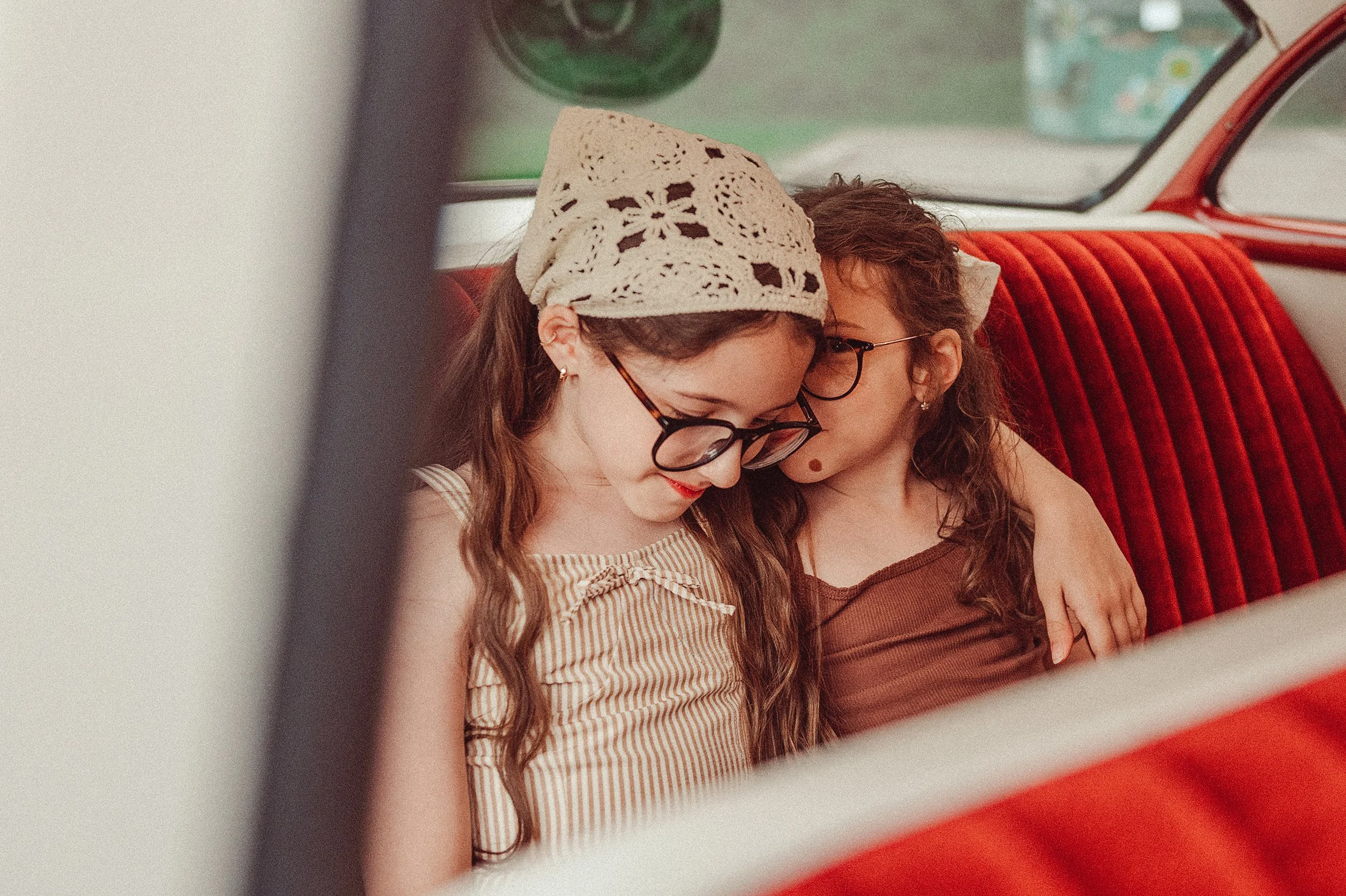 Vintage Car Family Photos in Cleveland Ohio