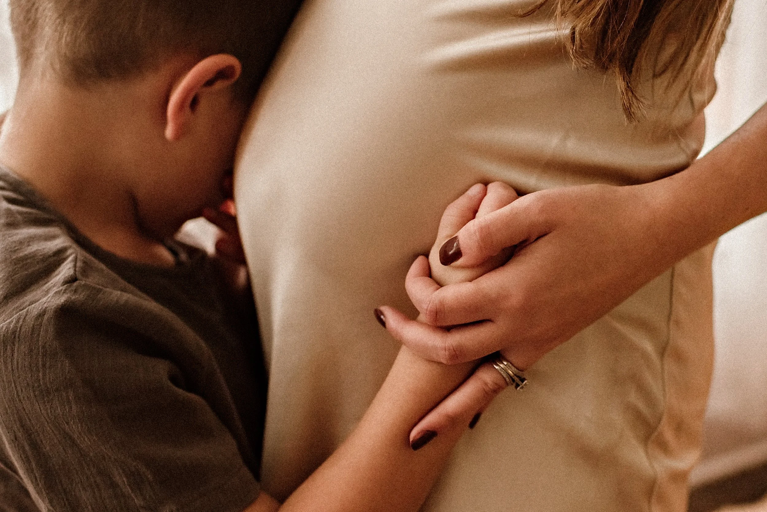 cleveland-ohio-maternity-photographer-1.jpg