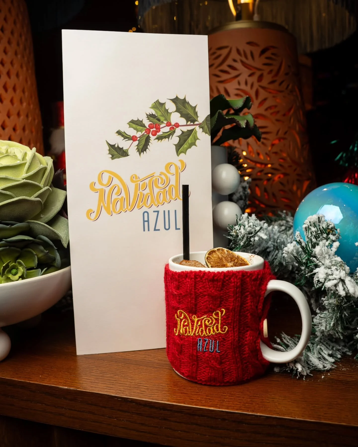 Navidad Azul at Fontainebleau