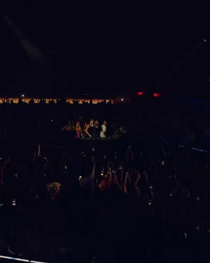 A few clips from last night with @johnsummit @keepdansyn at @livlv