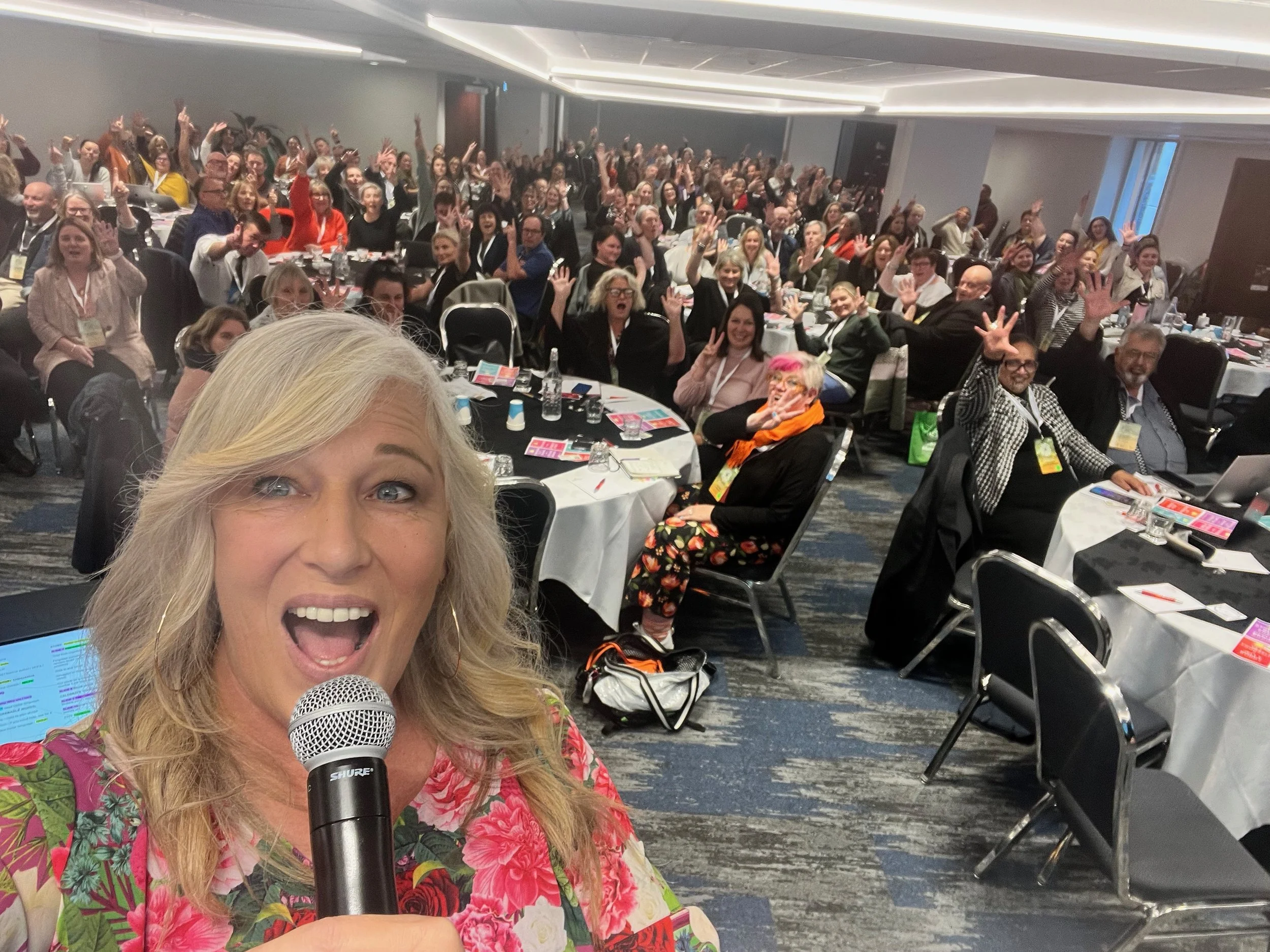 Julia Grace — live event