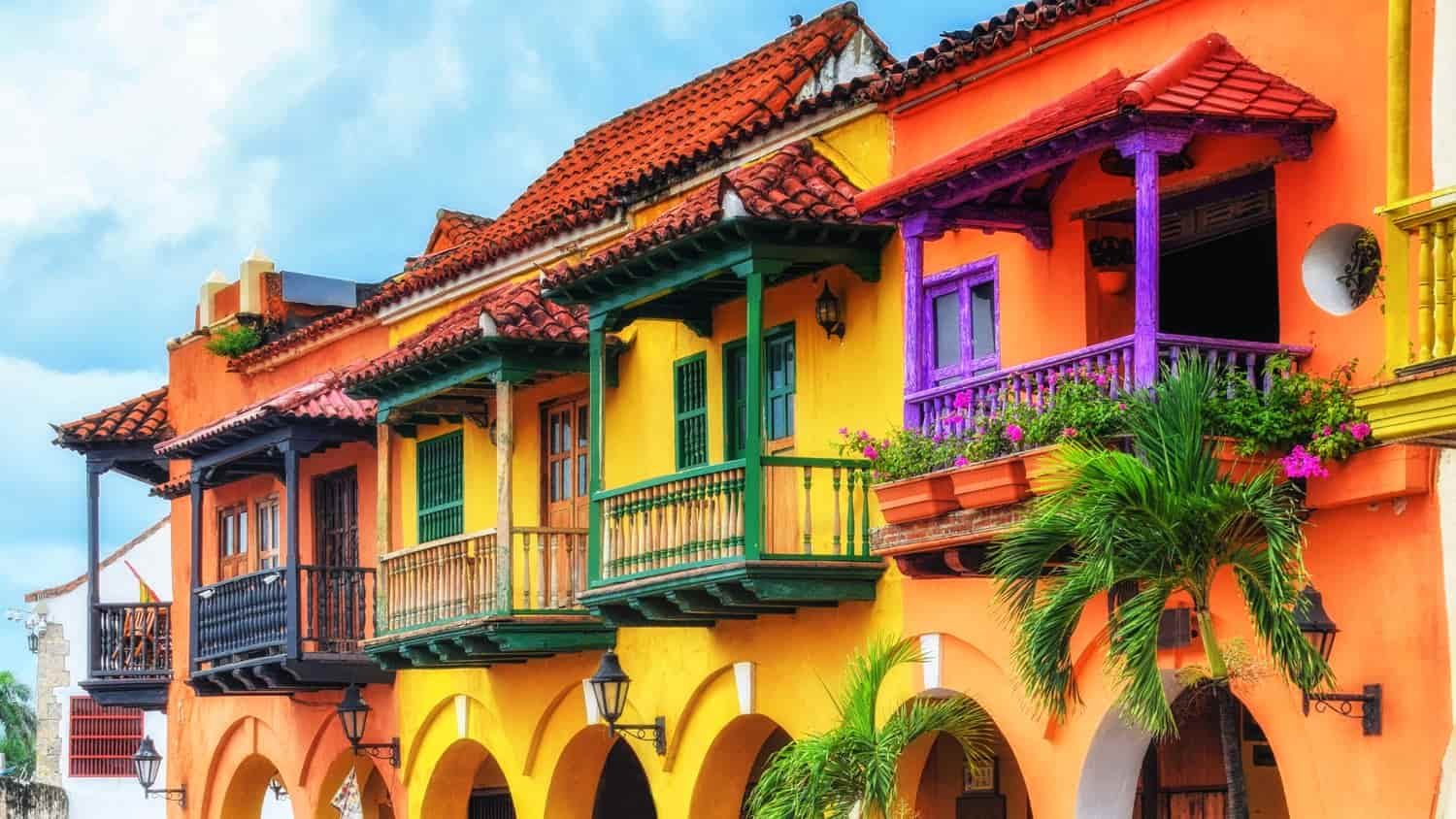 colorful-colonial-houses-cartagena.jpeg