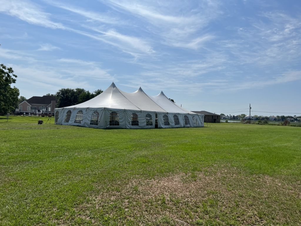 large-party-event-tent-hughes-event-rentals-charleston-sc-3.jpeg