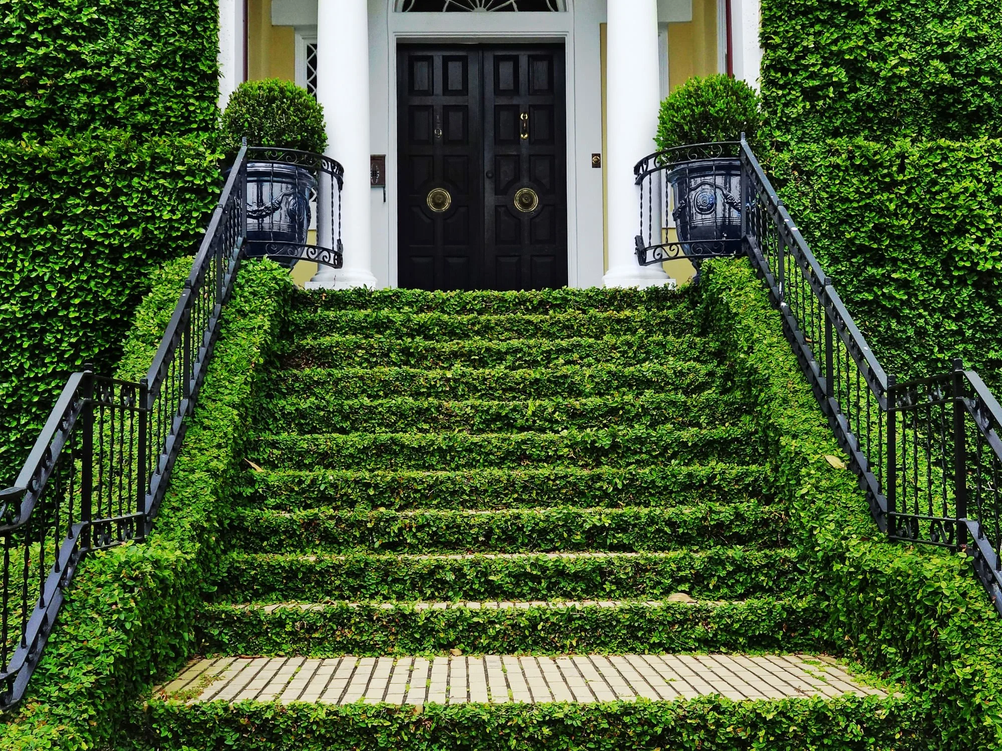 Best Charleston Event Venues — Hughes Event Rentals