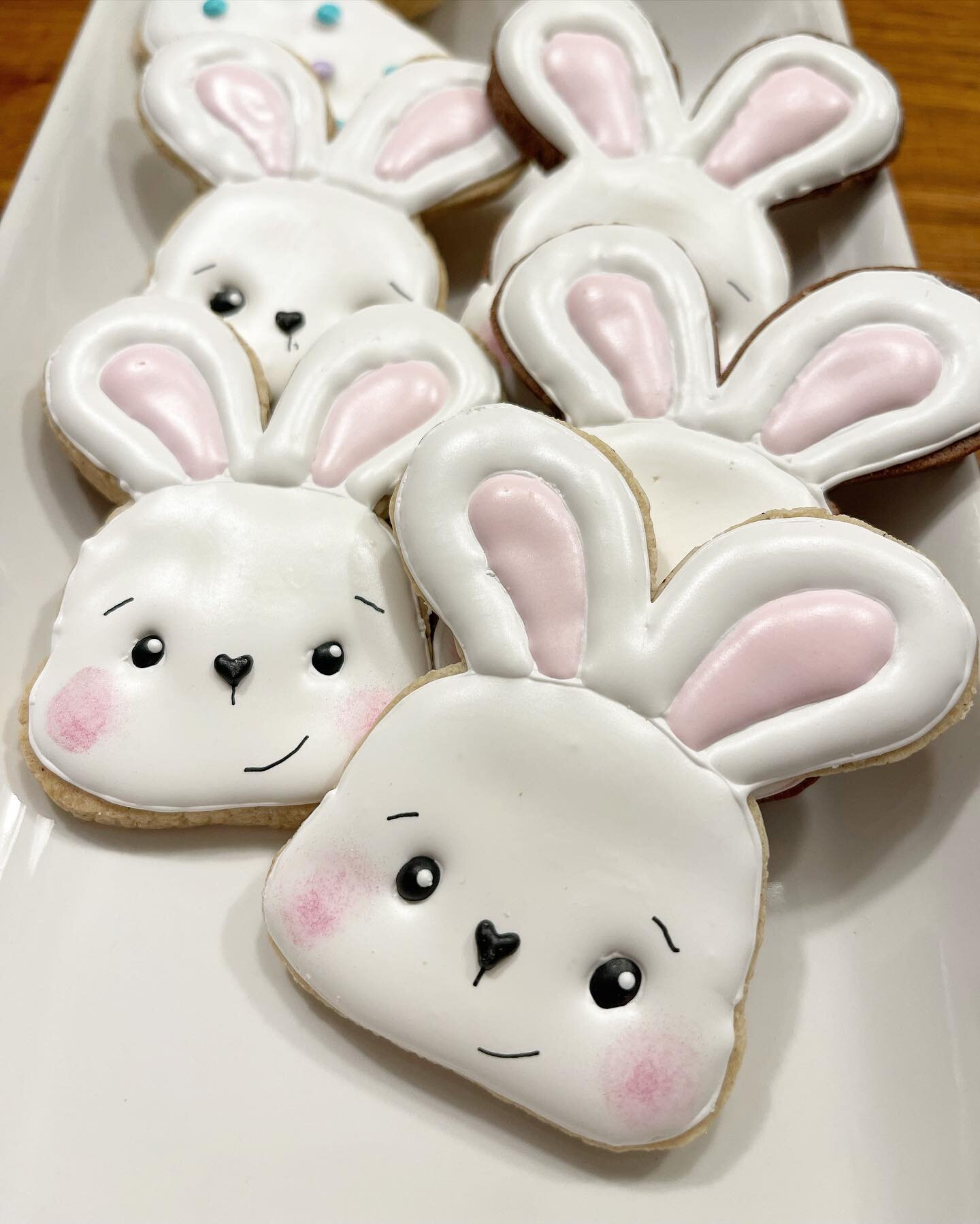 Easter Bunny Cookies 🐰 #customcookies #eastercookies