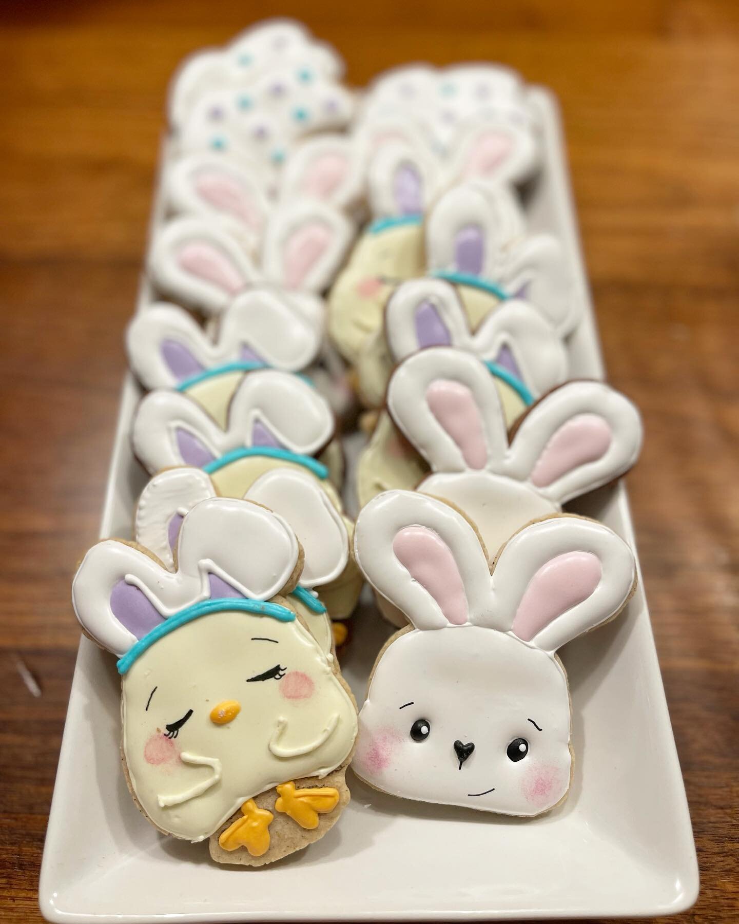 Some more Easter cookies! #customcookies #eastercookies