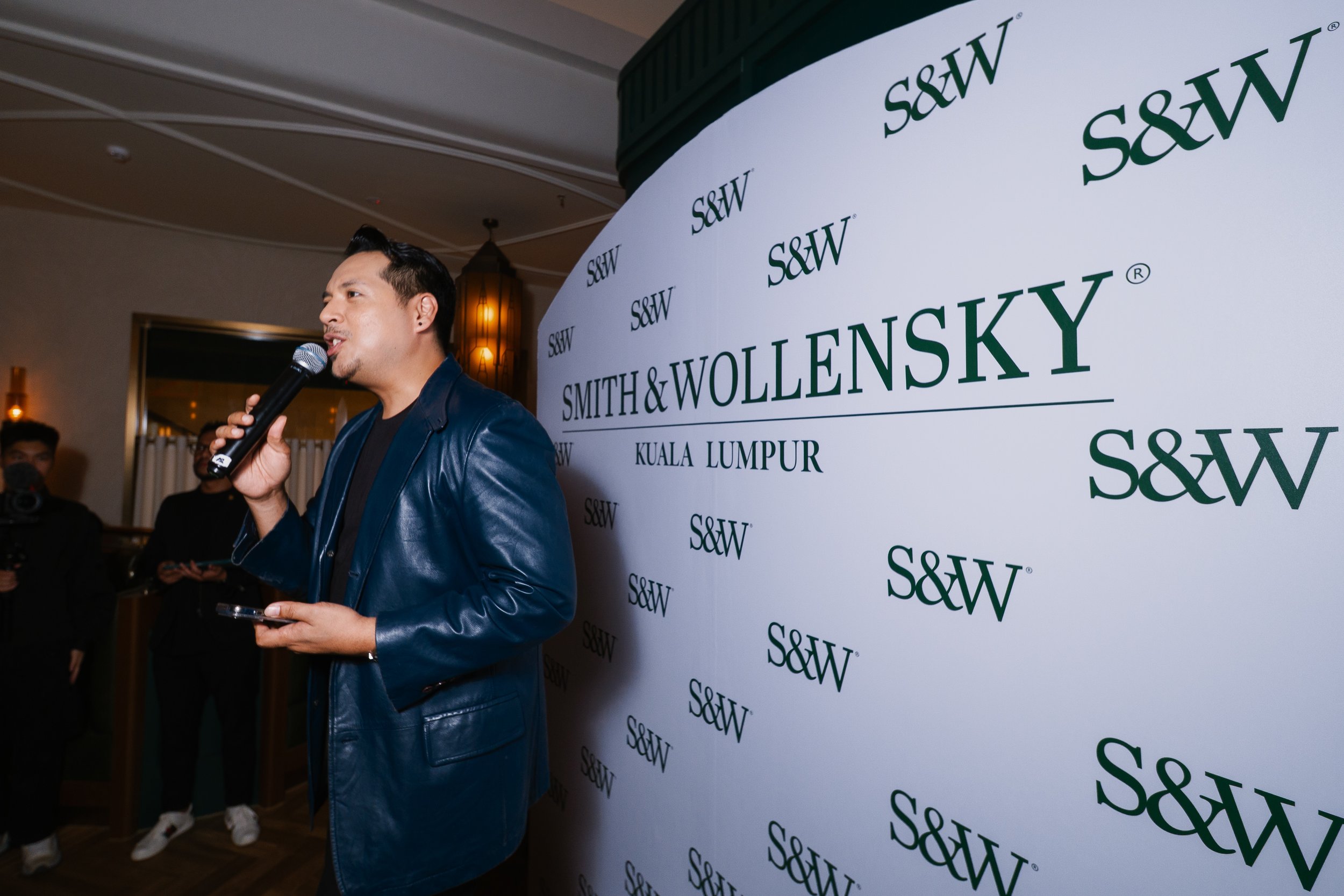Smith&WollenskyKL-01_07653-PhotobyAllIsAmazing.jpg