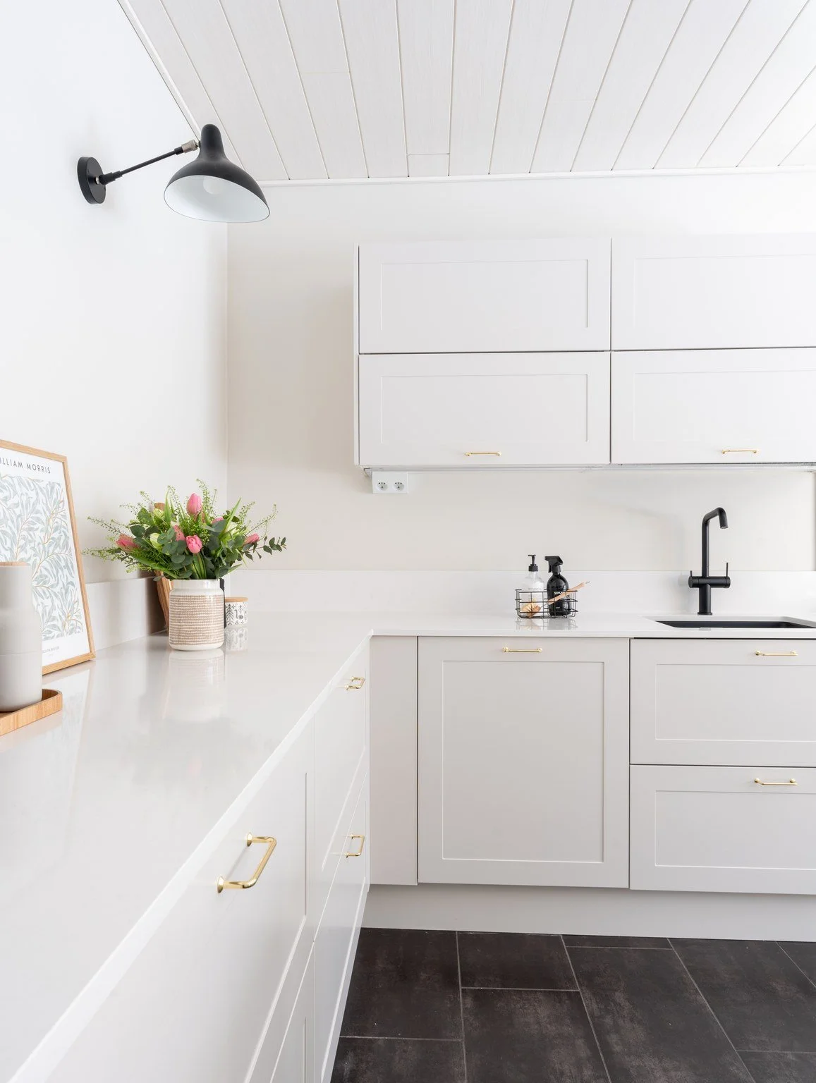 Valkoinen keittiö 4.jpg