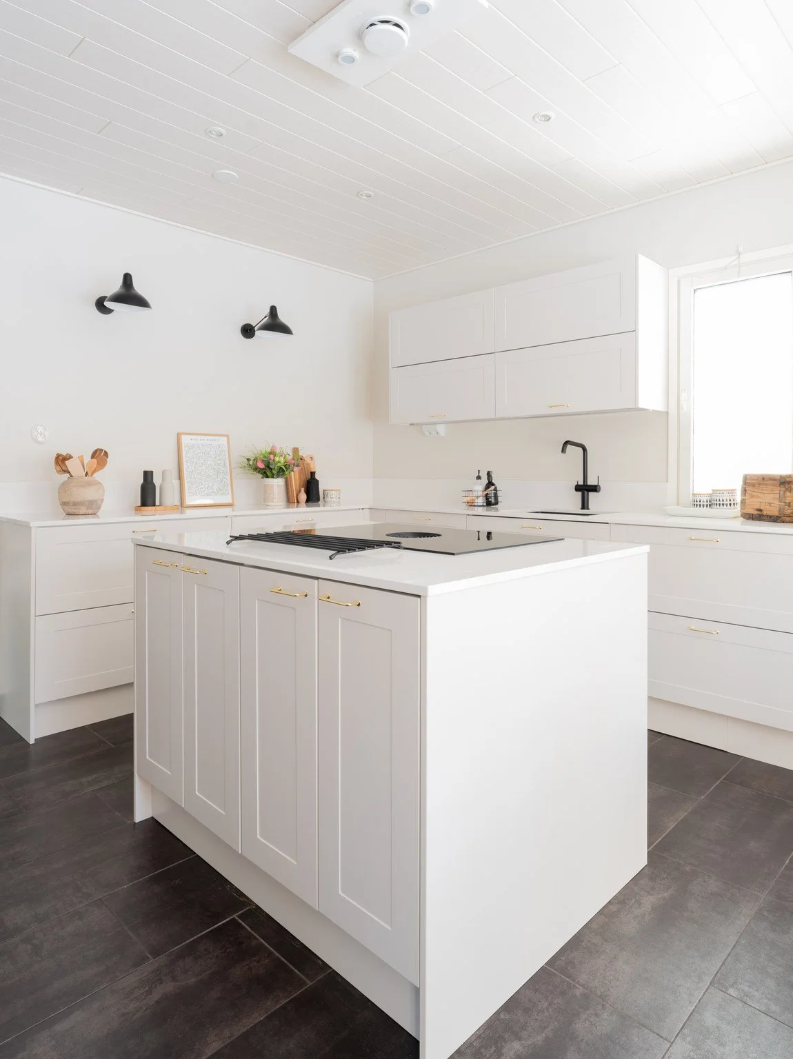 Valkoinen keittiö 5.jpg