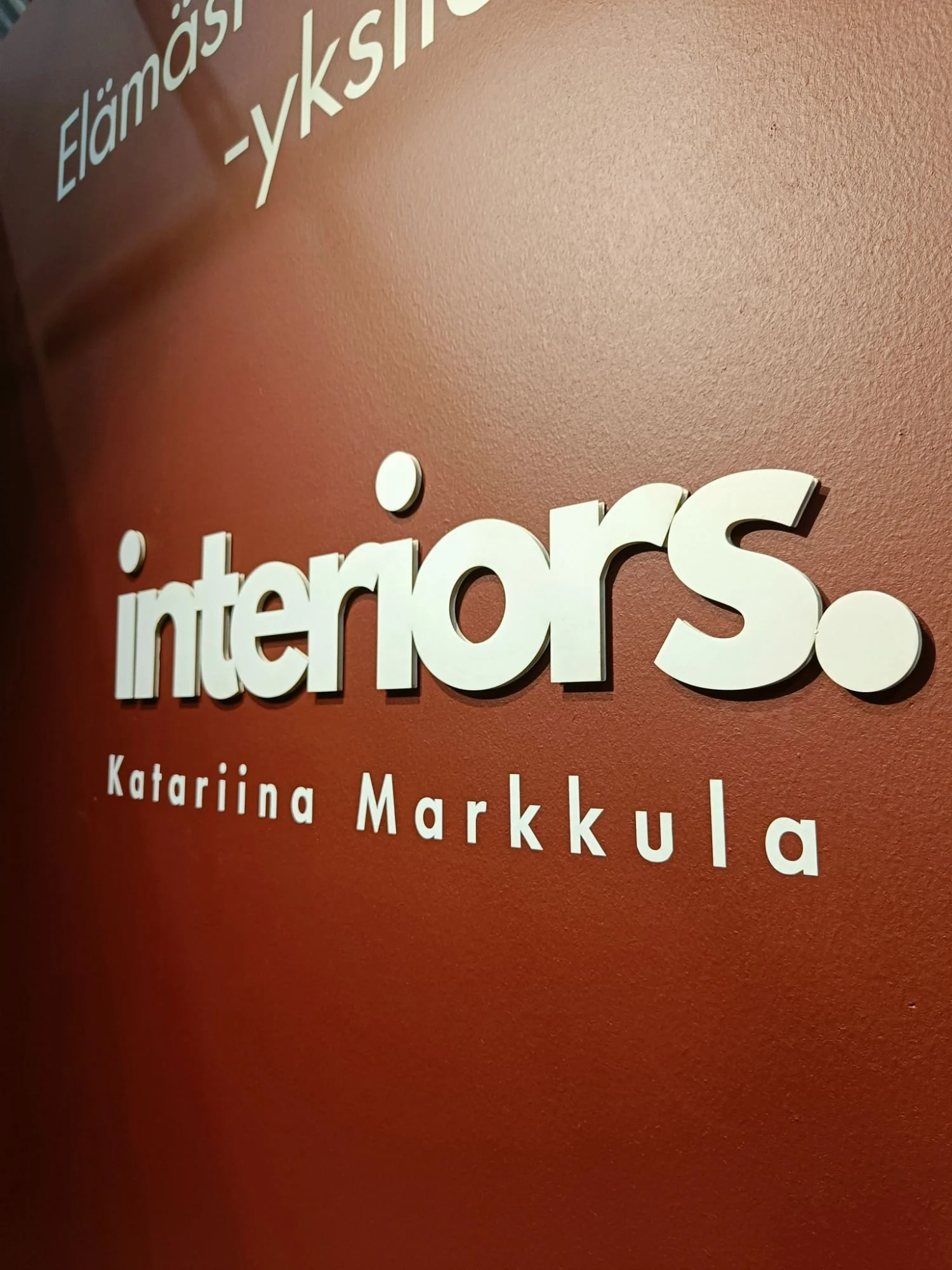3d-logo toteutettuna messuosastolle