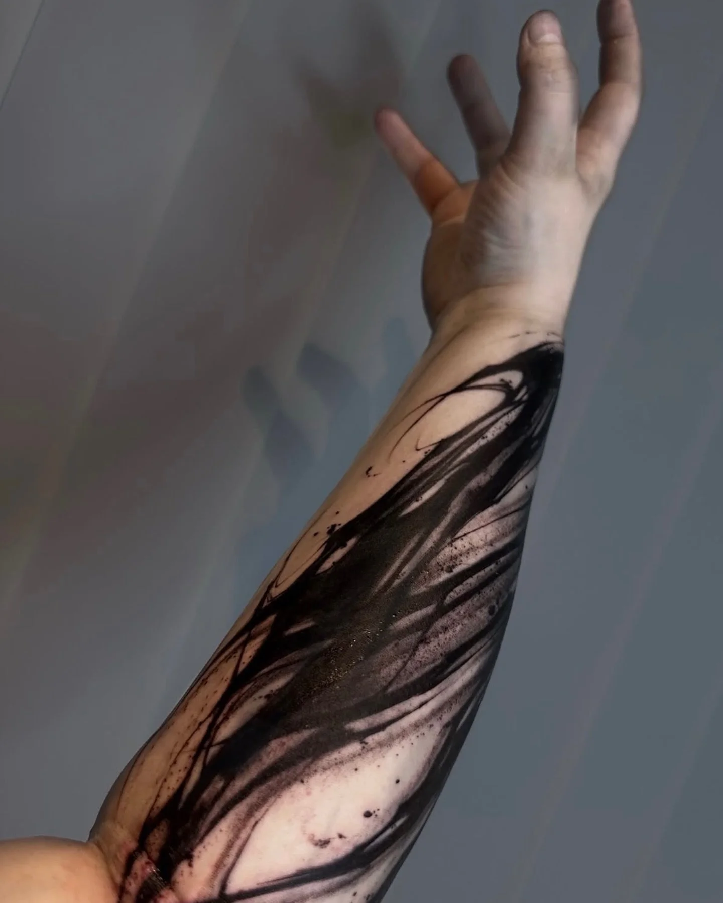 &diams;️Artist: @lucasxfalconi 
📣 Maacht &auml;ren Rendz-vous! 
📧 : rdv@atlastattoo.lu⁣⁣
📨 : DM Instagram / Facebook⁣⁣
📍 : 54 Bd Grande-Duchesse Charlotte, Luxembourg 

#tattoo #luxembourg  #inked